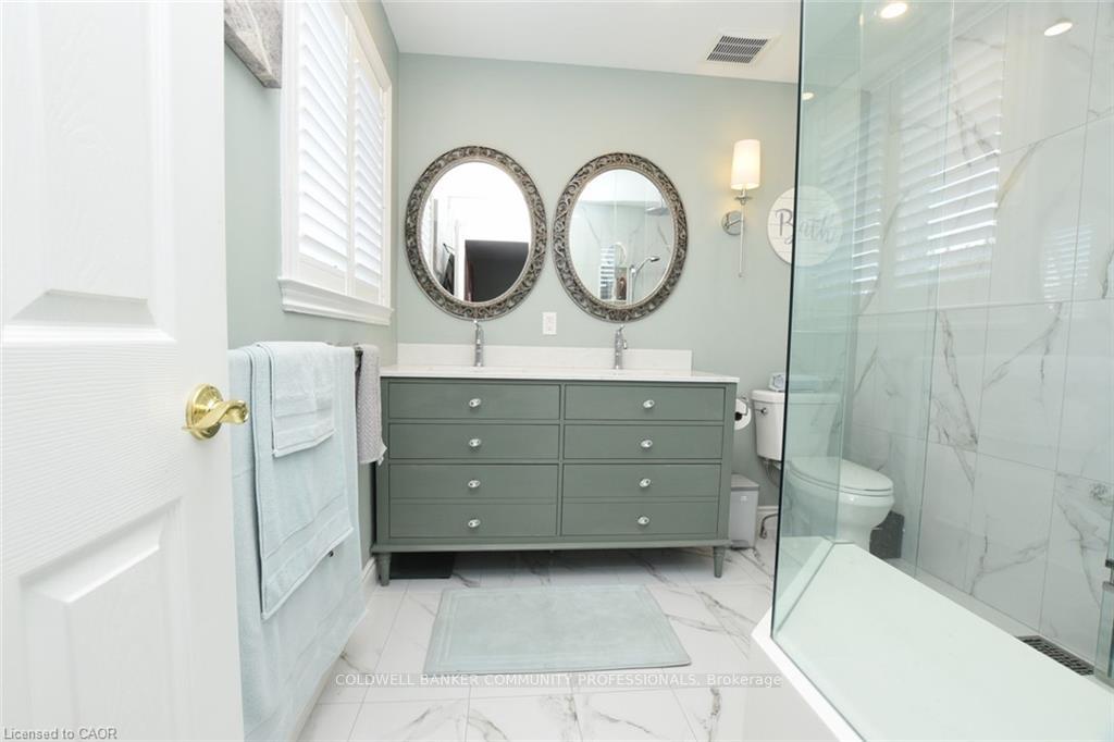 Photo 22 of 17 Durrell Court, Hamilton, Crerar — HOMEH