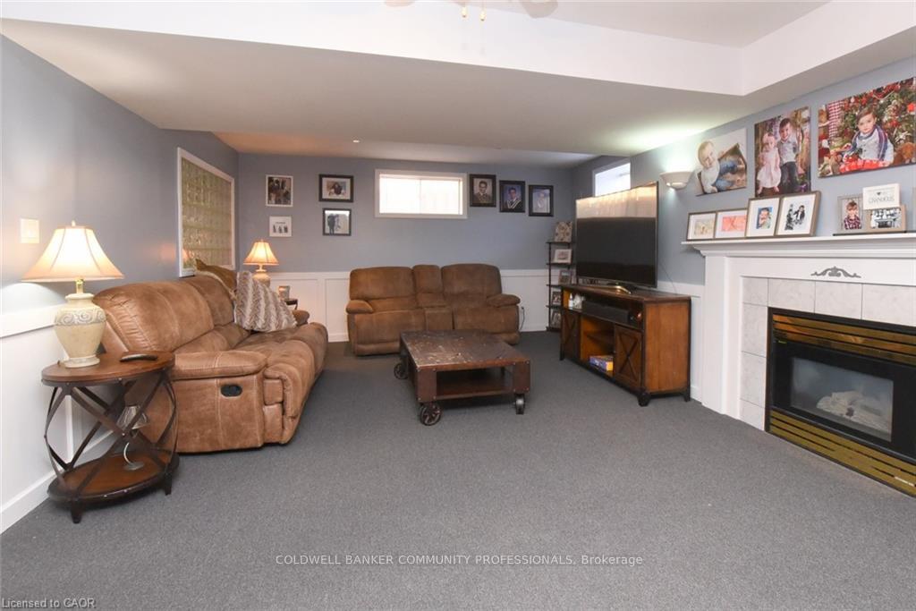 Photo 47 of 17 Durrell Court, Hamilton, Crerar — HOMEH