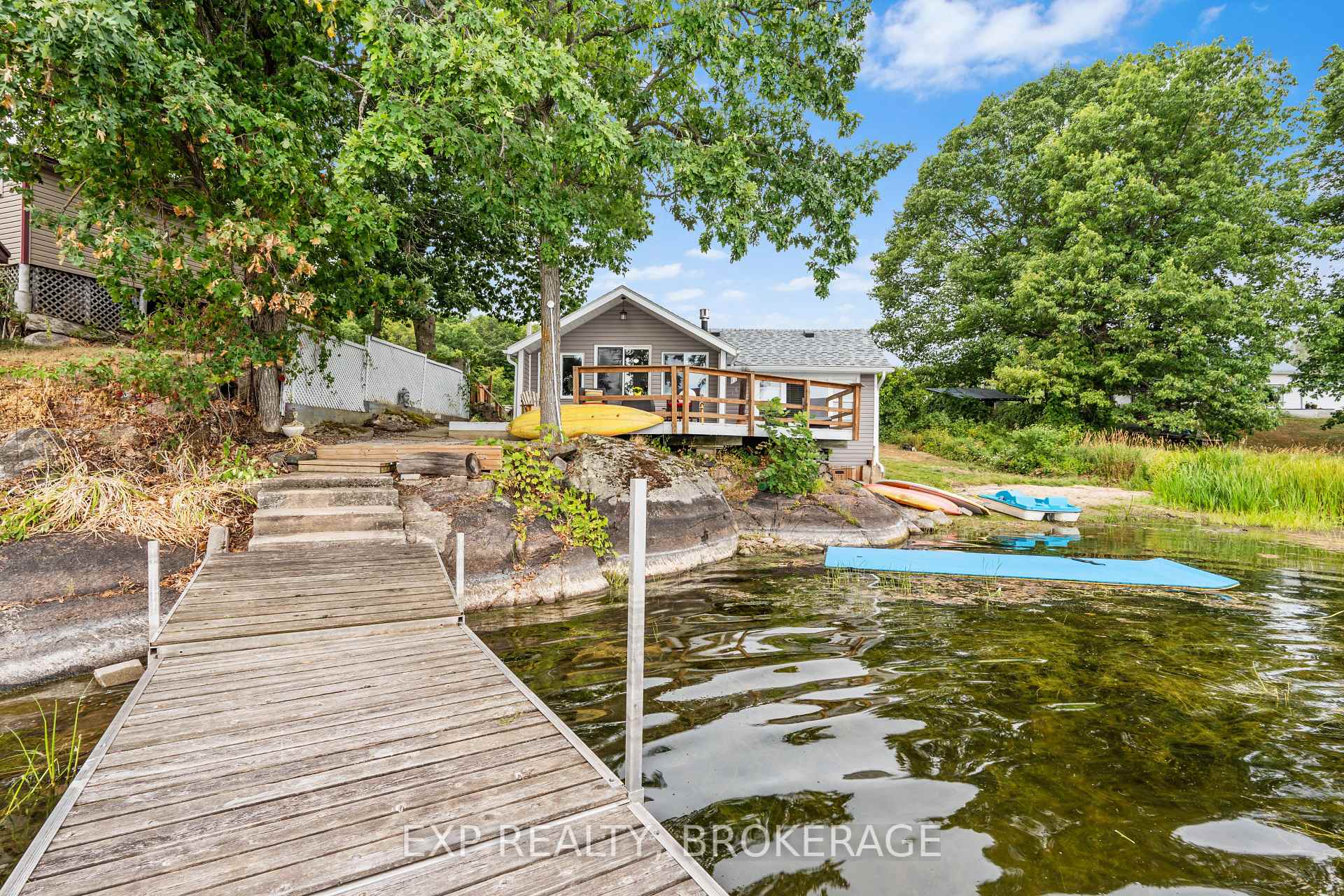 Photo 1 of 1035 Lloyd Lane, Frontenac, Frontenac South — HOMEH