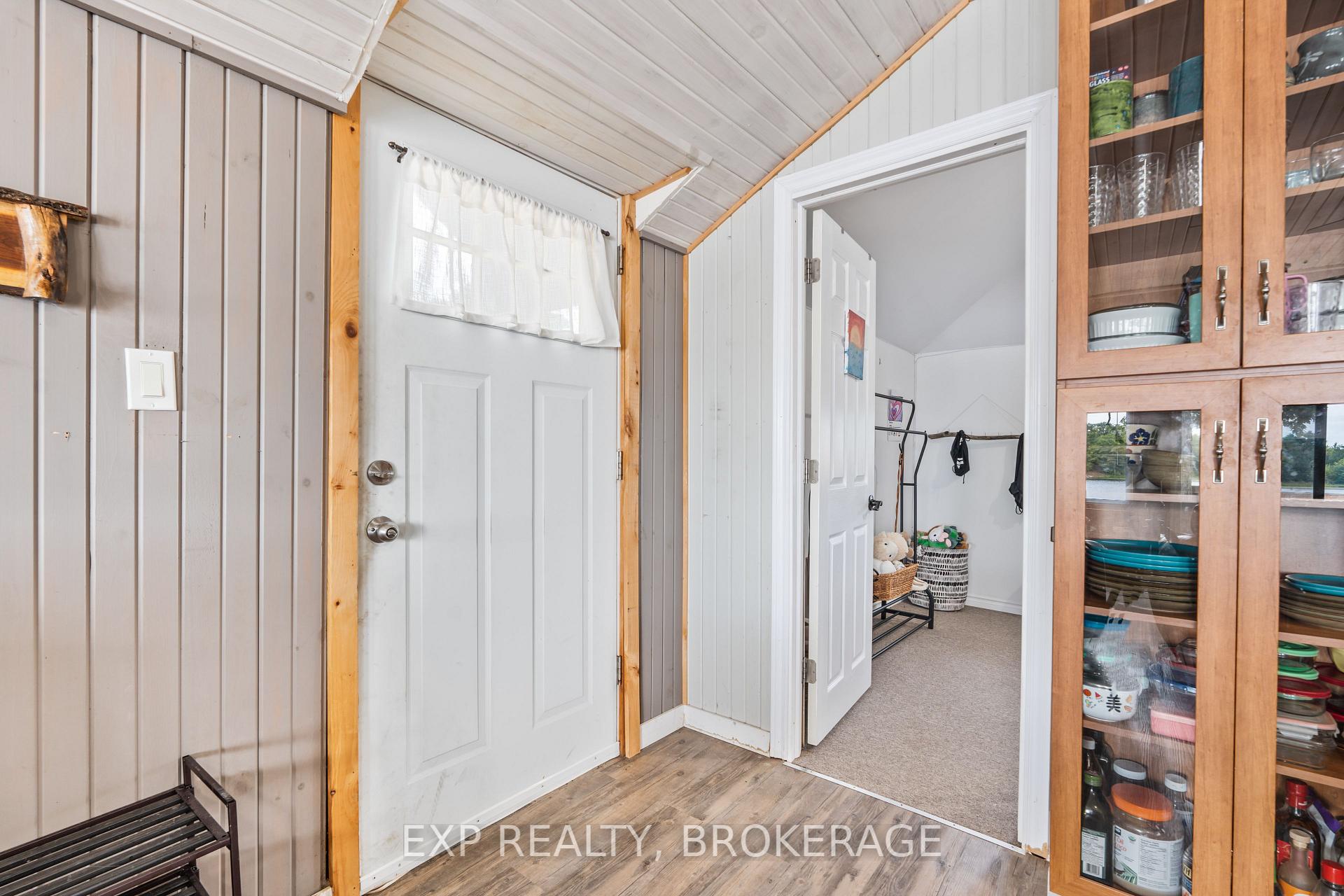 Photo 15 of 1035 Lloyd Lane, Frontenac, Frontenac South — HOMEH