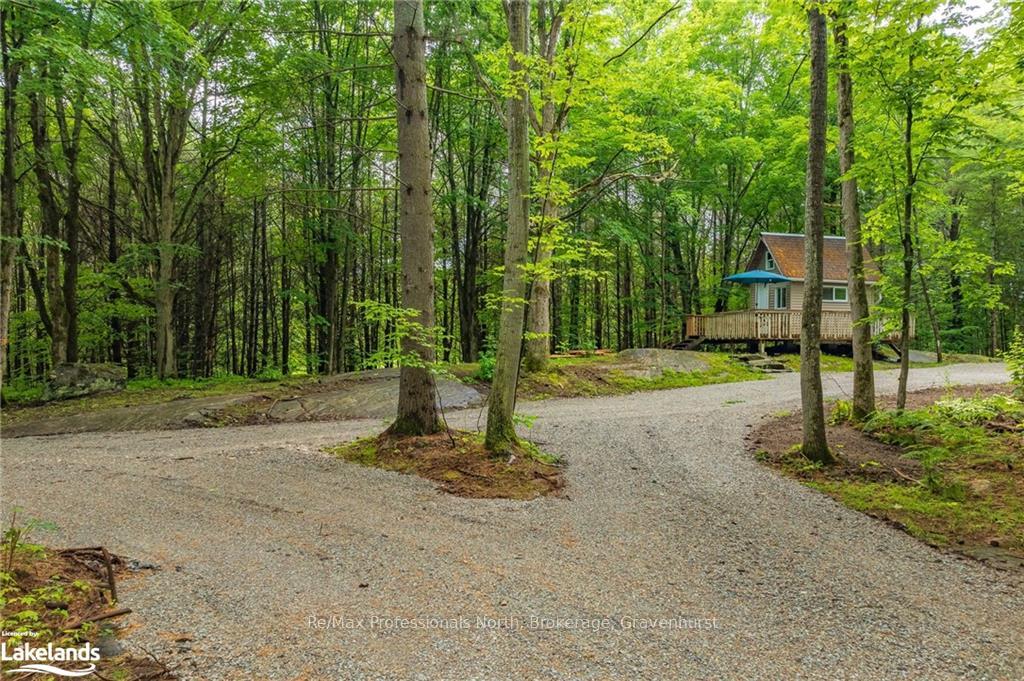 Photo 8 of 1043 South Sunset Bay Road, Gravenhurst, Muskoka (S) — HOMEH