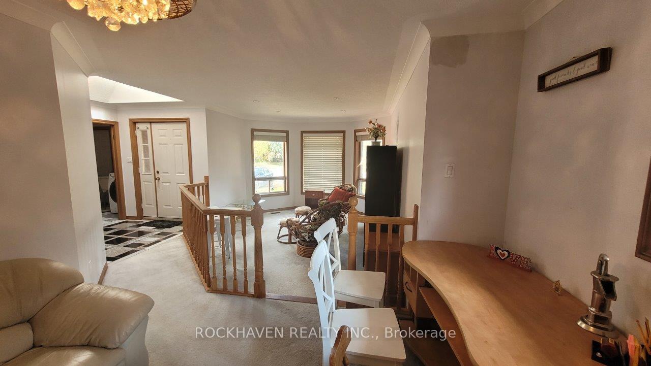 Photo 13 of 54 Kortright Road E, Guelph, Kortright East — HOMEH
