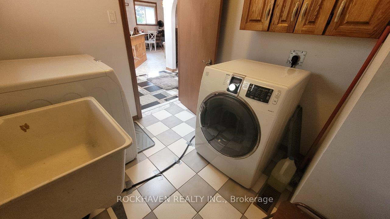 Photo 29 of 54 Kortright Road E, Guelph, Kortright East — HOMEH