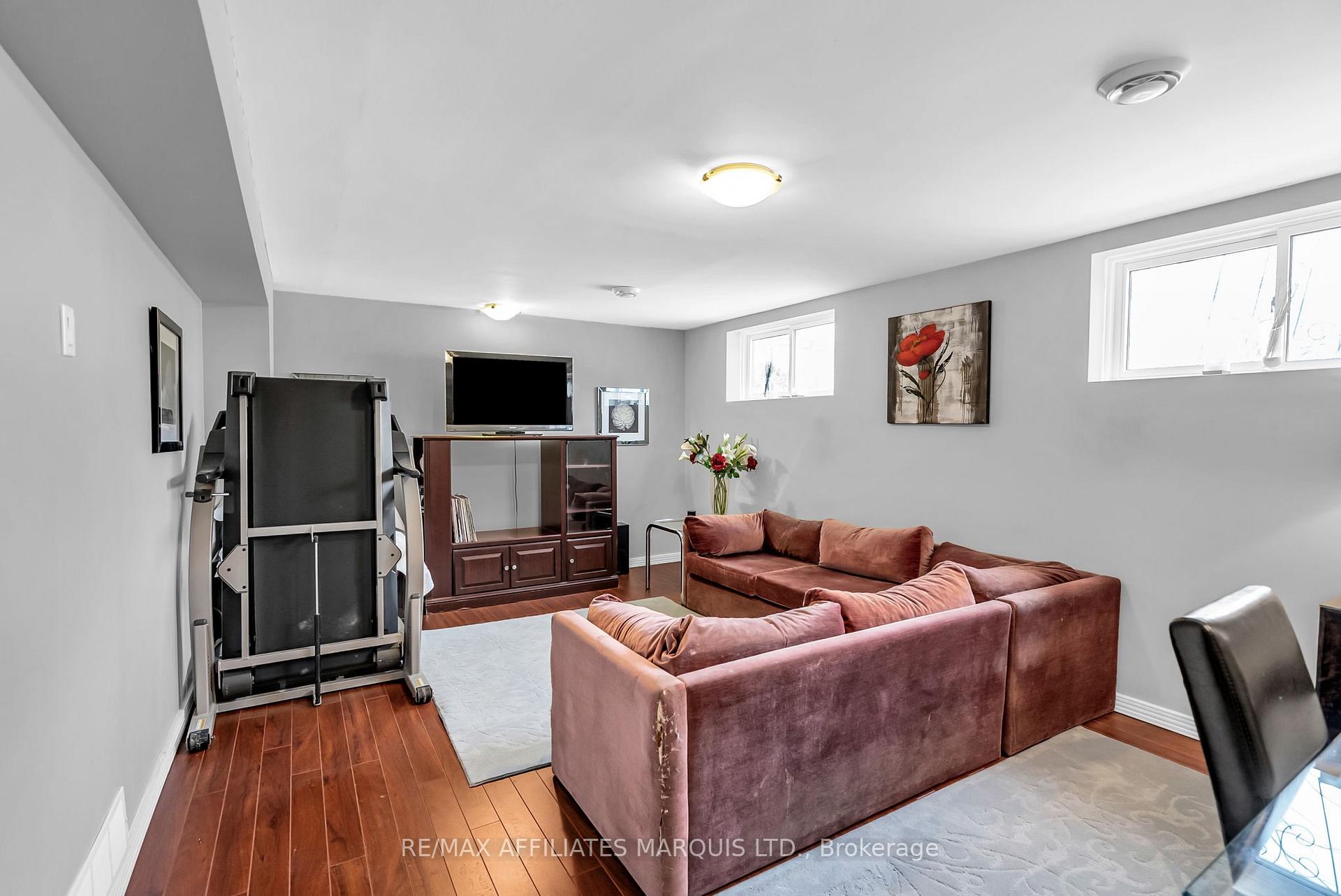 Photo 23 of 407 First Street E, Cornwall — HOMEH