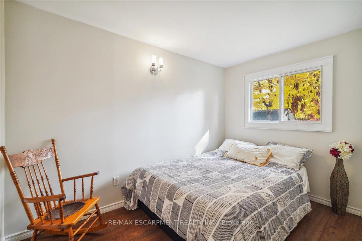 Photo 13 of 255 Brown Street, Gravenhurst, Muskoka (S) — HOMEH