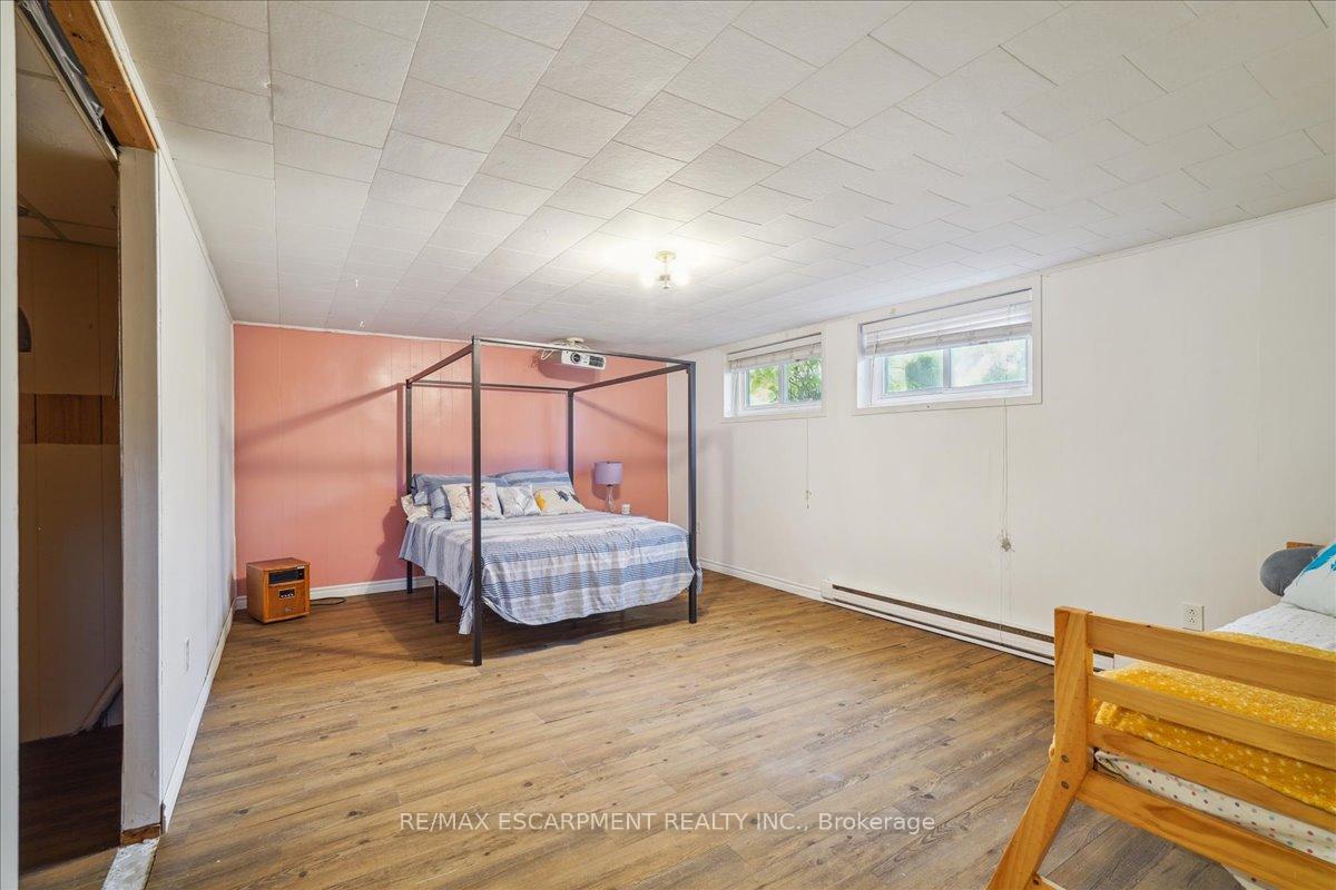 Photo 17 of 255 Brown Street, Gravenhurst, Muskoka (S) — HOMEH