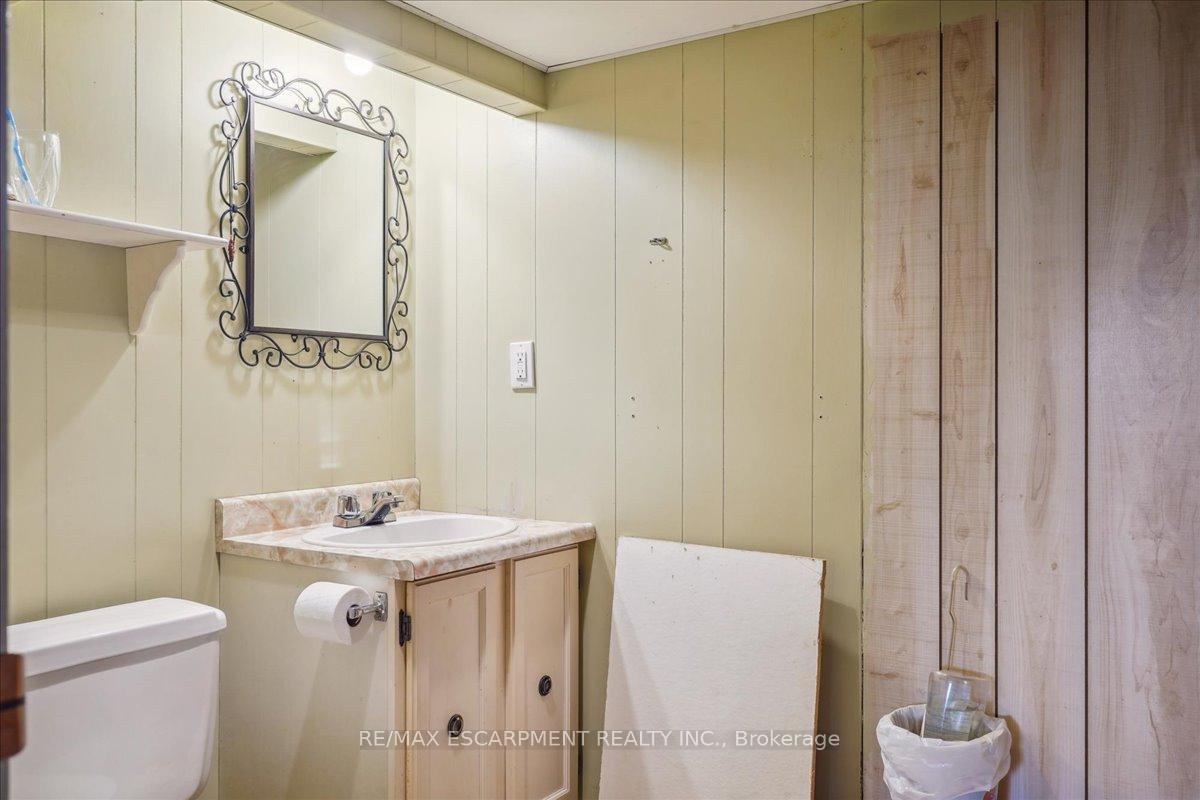 Photo 21 of 255 Brown Street, Gravenhurst, Muskoka (S) — HOMEH