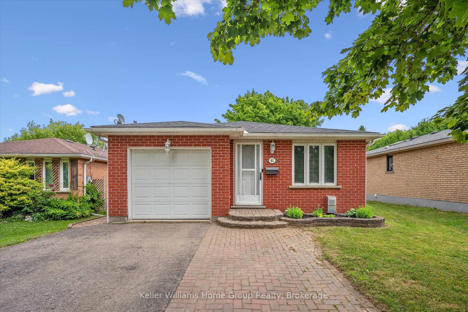 Photo 4 of 61 Eastview Road, Guelph, Grange Road — HOMEH