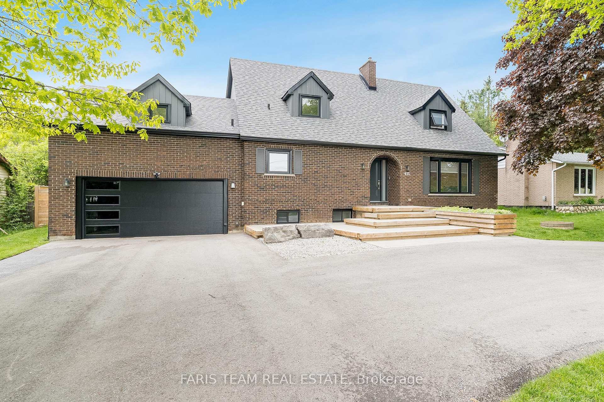 Photo 1 of 432 Edgehill Drive, Barrie, Edgehill Drive — HOMEH