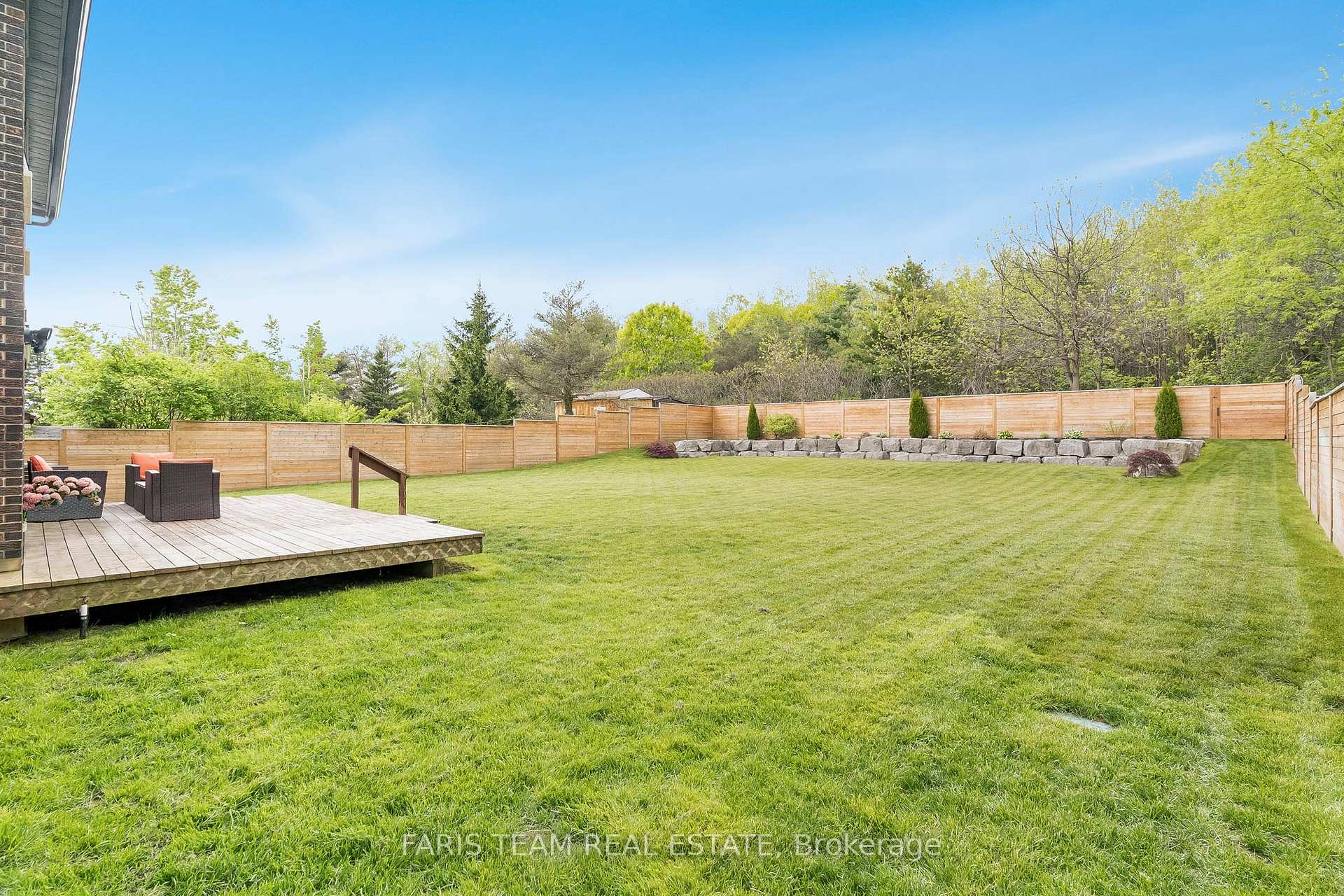 Photo 34 of 432 Edgehill Drive, Barrie, Edgehill Drive — HOMEH