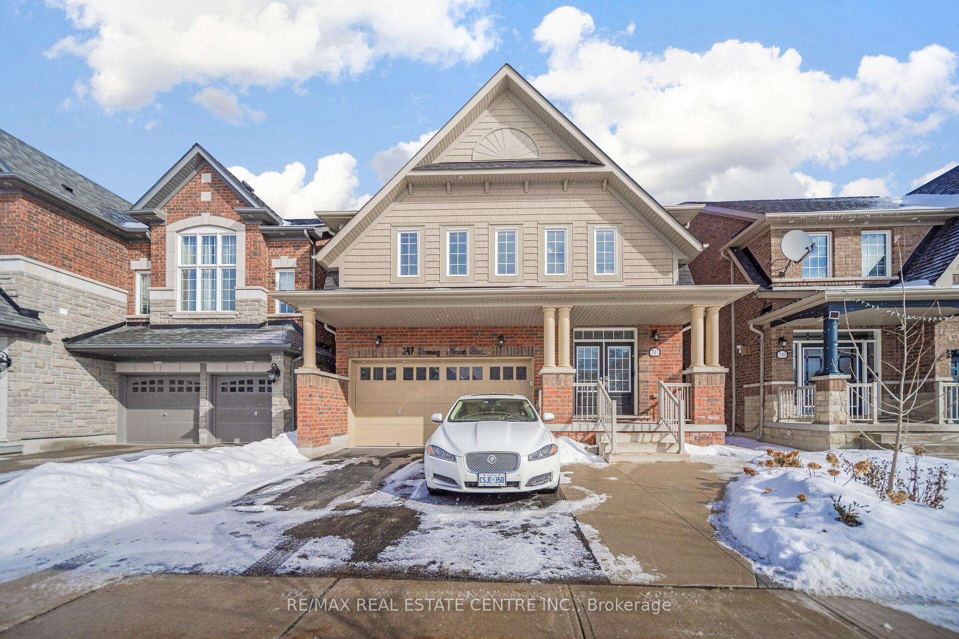 Front of 247 Bonnieglen Farm Boulevard