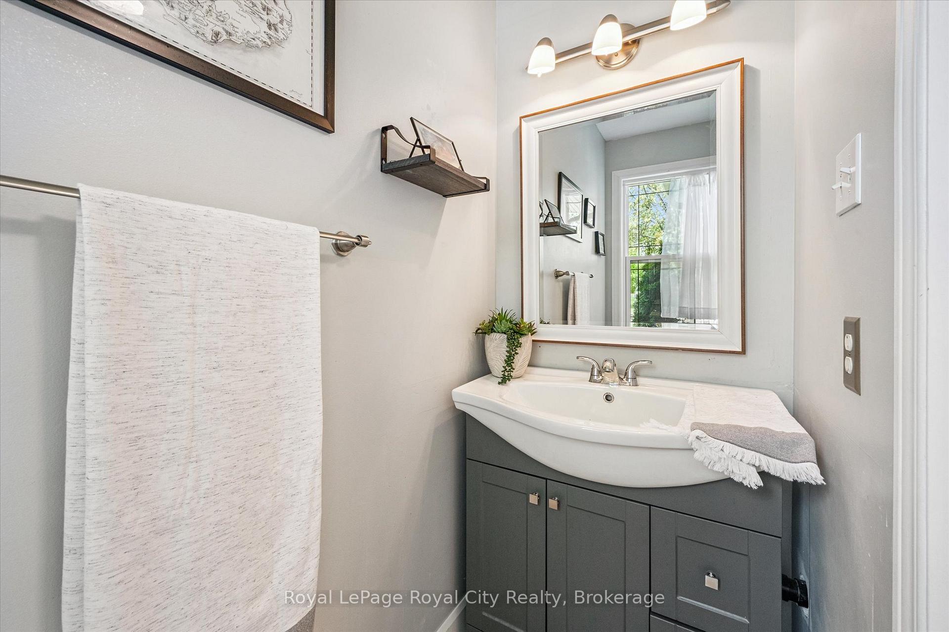 Photo 16 of 23 Fuller Drive, Guelph, Grange Road — HOMEH