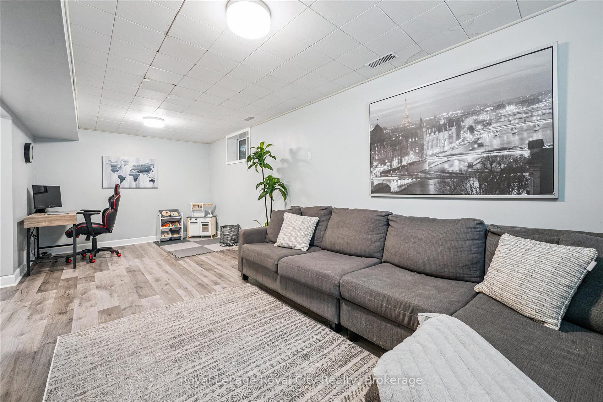 Photo 27 of 23 Fuller Drive, Guelph, Grange Road — HOMEH