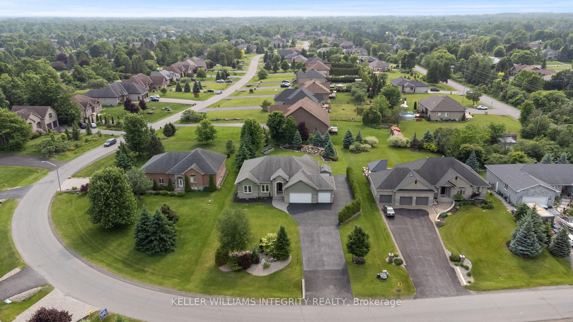 Photo 37 of 6373 Blossom Trail Drive, Ottawa, Greely — HOMEH