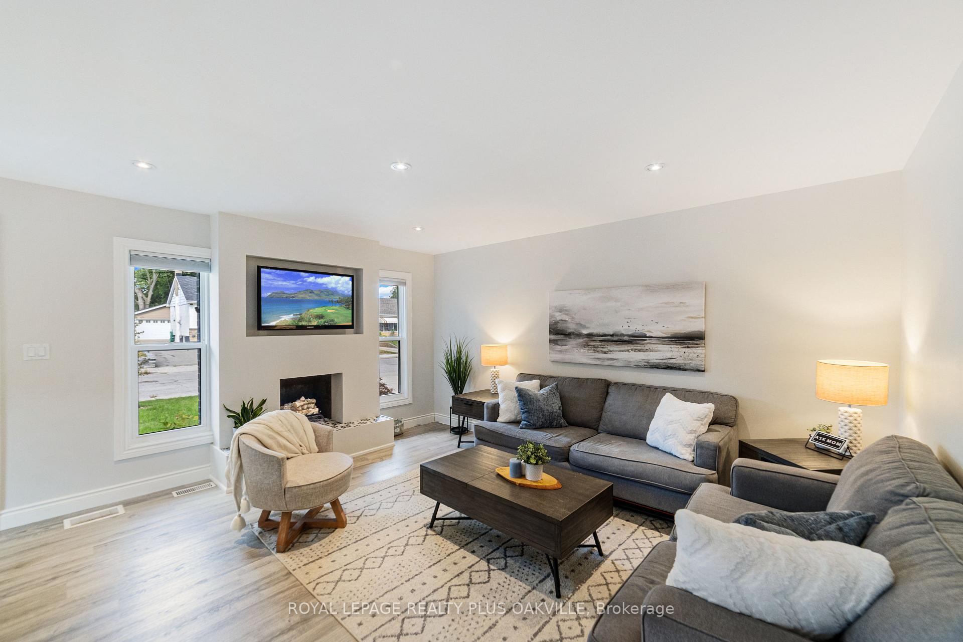 Photo 6 of 149 West 32nd Street, Hamilton, Westcliffe — HOMEH