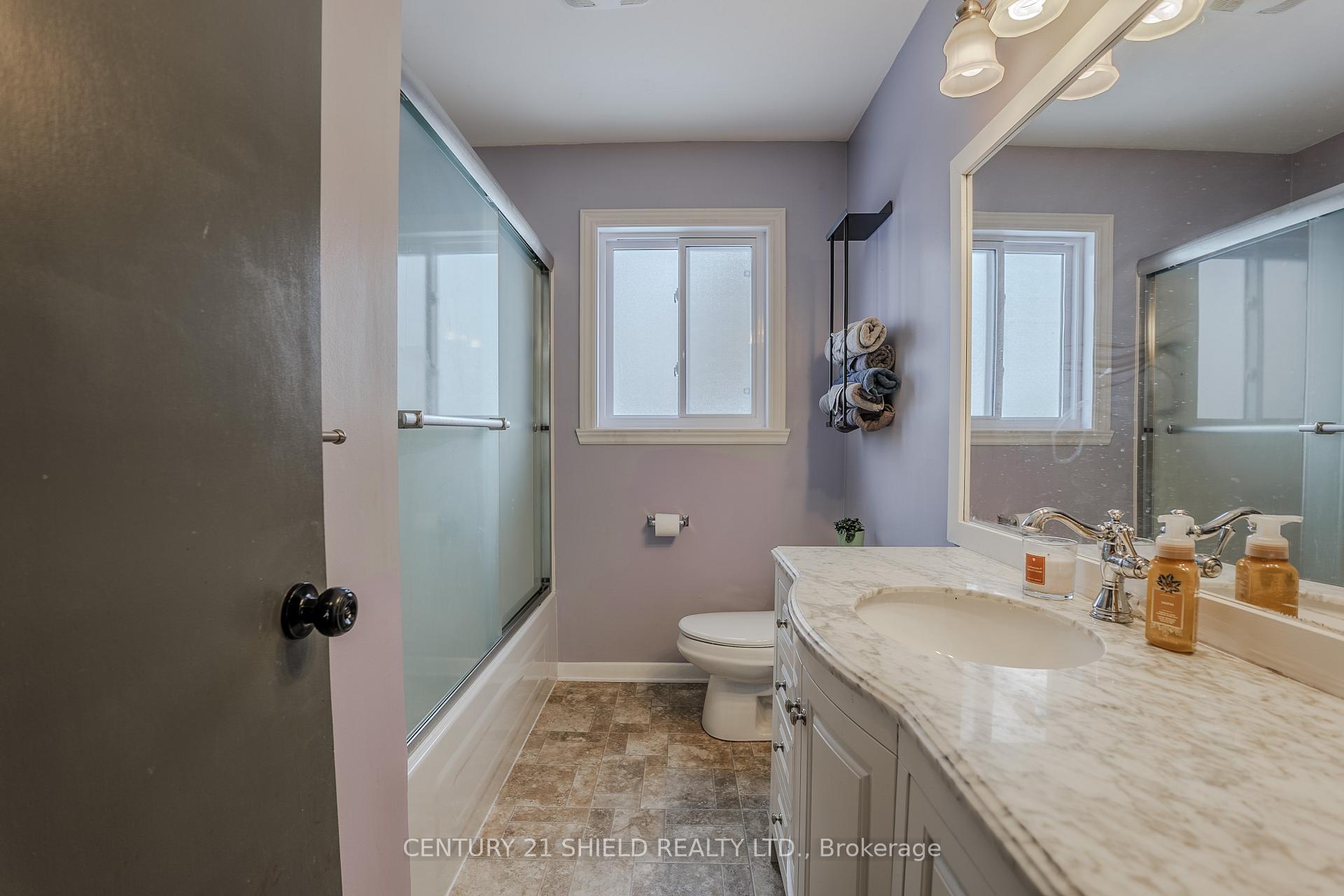 Photo 12 of 304 Wallrich Avenue, Cornwall — HOMEH