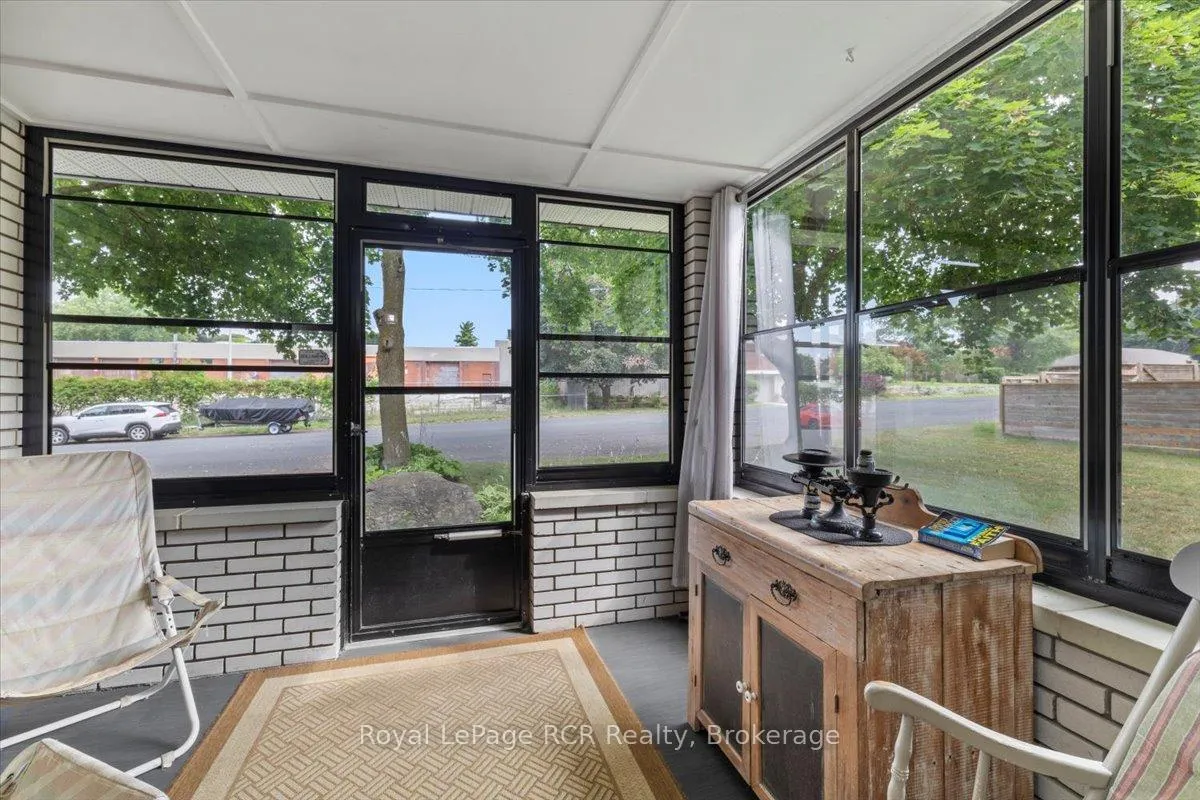 Photo 7 of 161 6th Street, Hanover — HOMEH