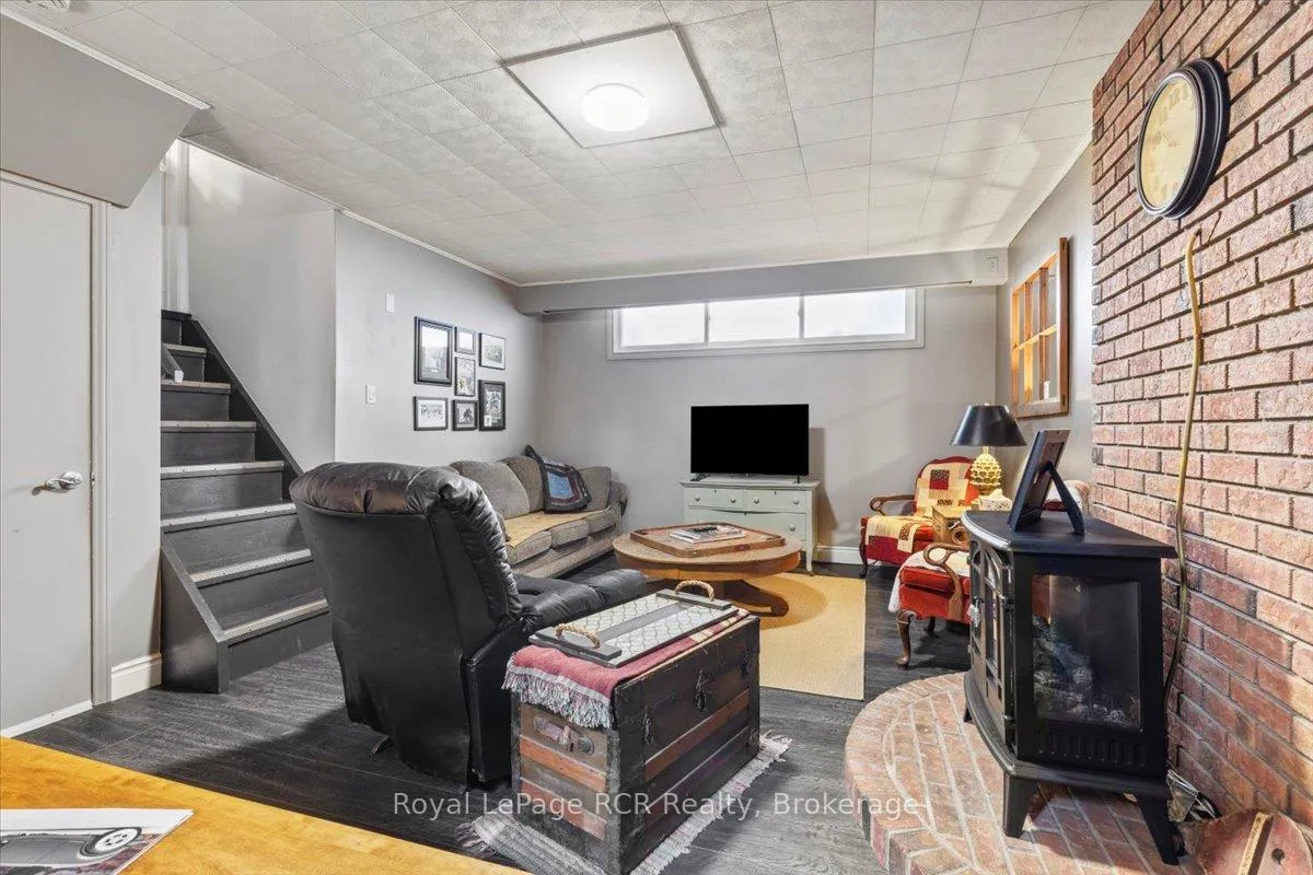 Photo 24 of 161 6th Street, Hanover — HOMEH
