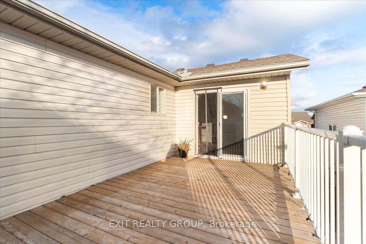 Photo 34 of 136 Finch Drive, Belleville, Belleville Ward — HOMEH