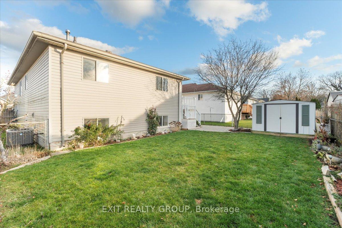Photo 37 of 136 Finch Drive, Belleville, Belleville Ward — HOMEH