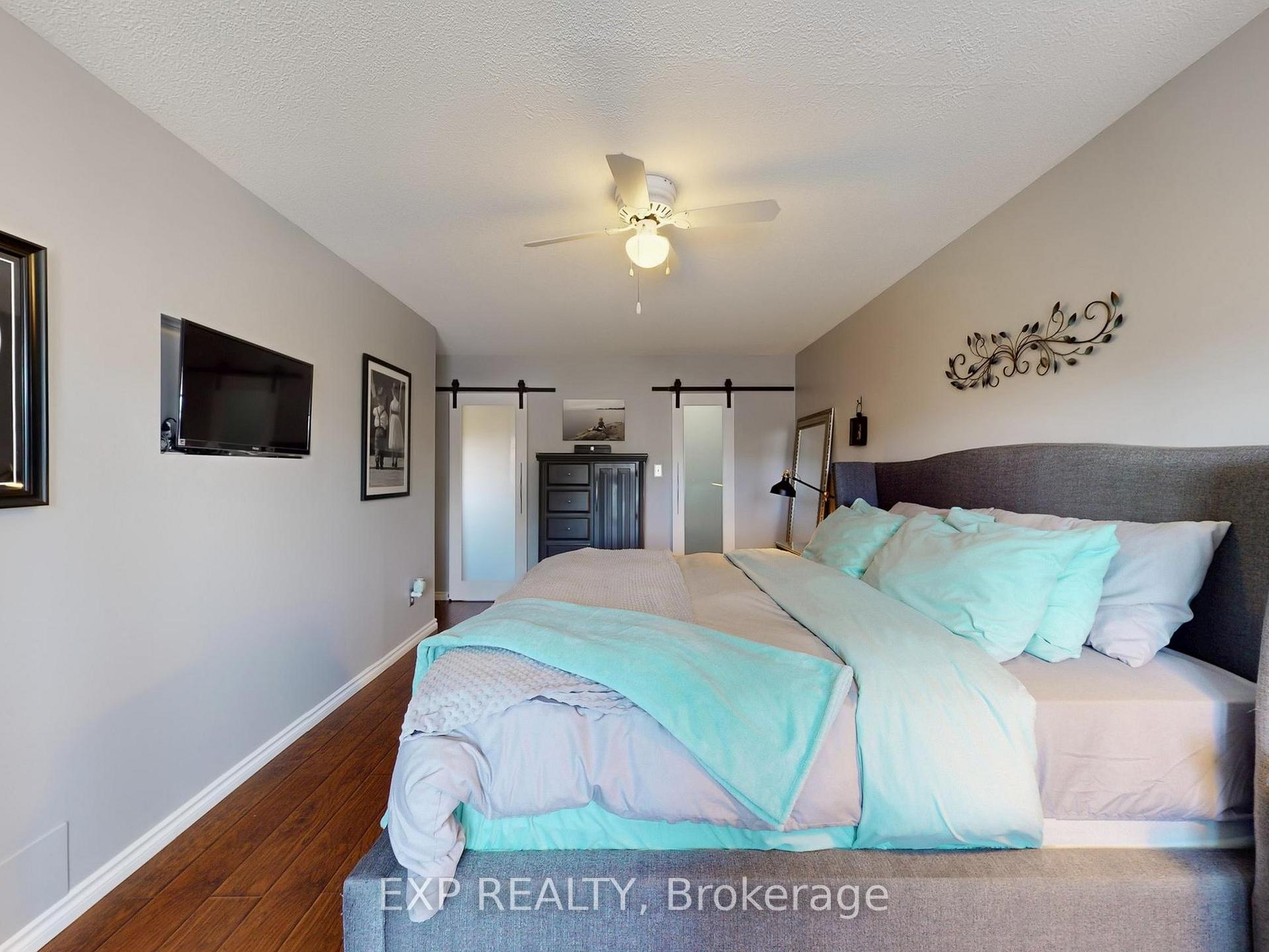 Photo 17 of 21 Lyndale Crescent, Clarington, Courtice — HOMEH