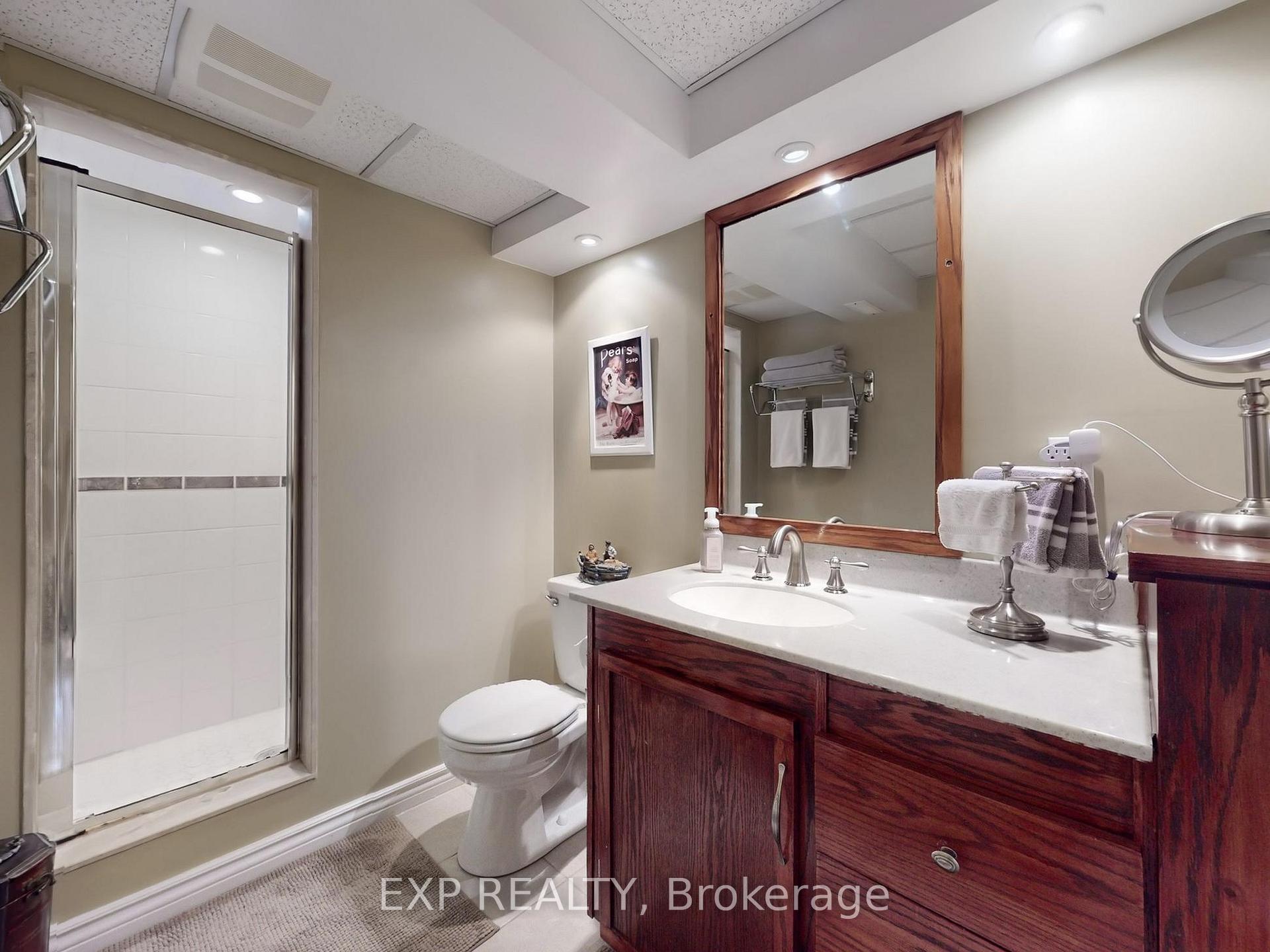 Photo 25 of 21 Lyndale Crescent, Clarington, Courtice — HOMEH