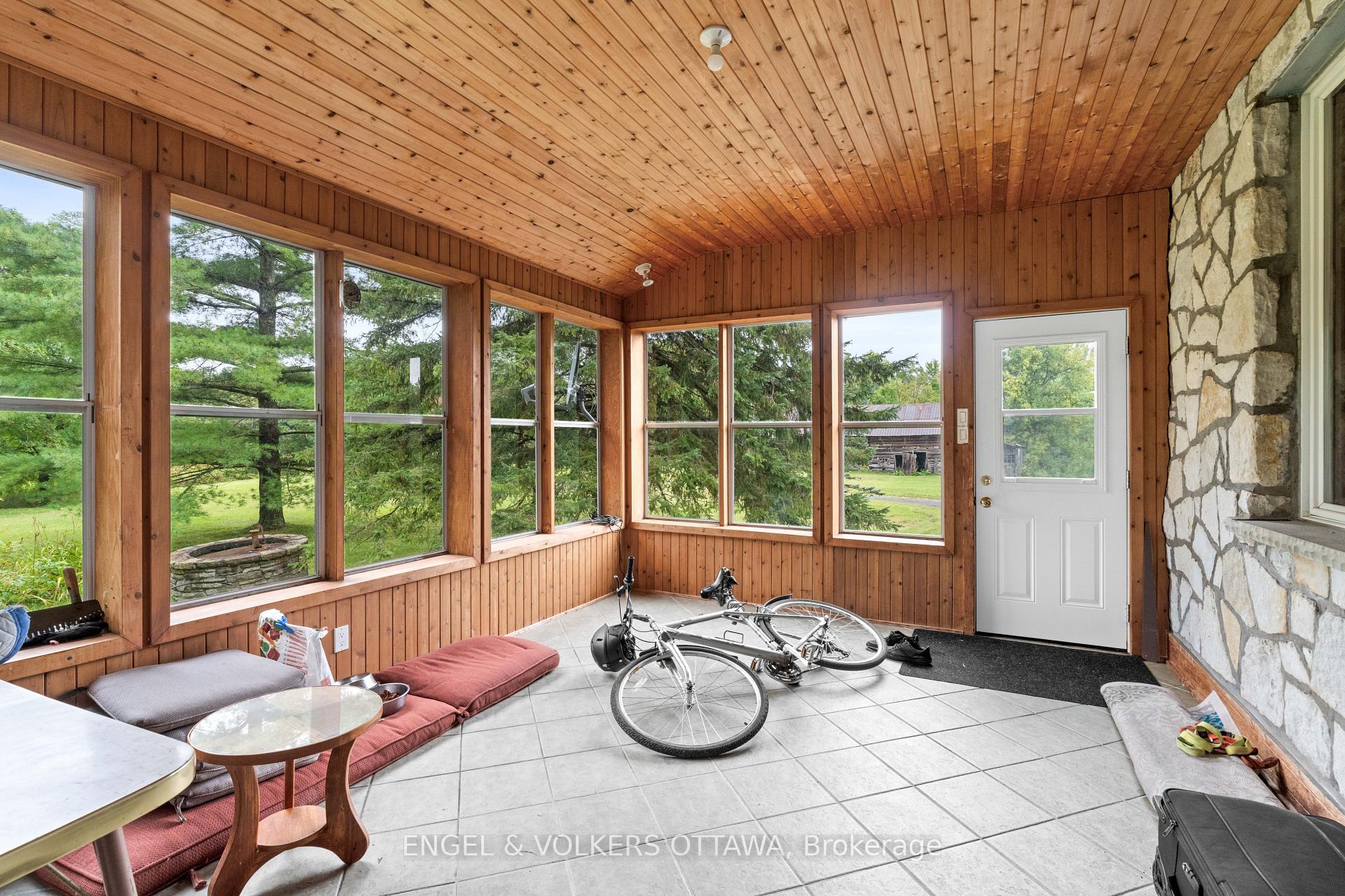 Photo 33 of 2062 Greys Creek Road, Ottawa, Osgoode Twp North of Reg Rd 6 — HOMEH