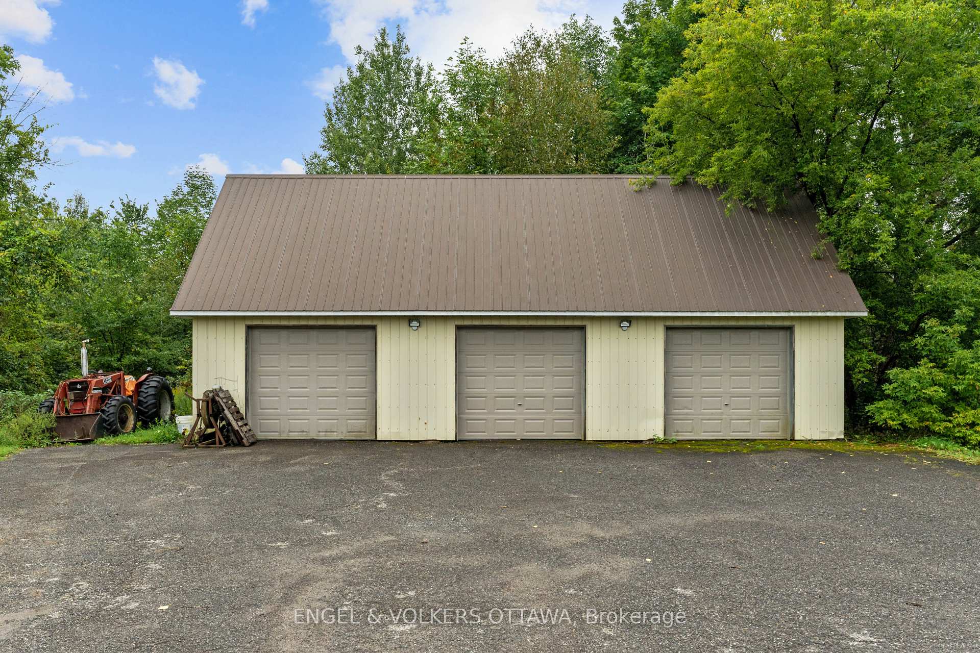 Photo 42 of 2062 Greys Creek Road, Ottawa, Osgoode Twp North of Reg Rd 6 — HOMEH