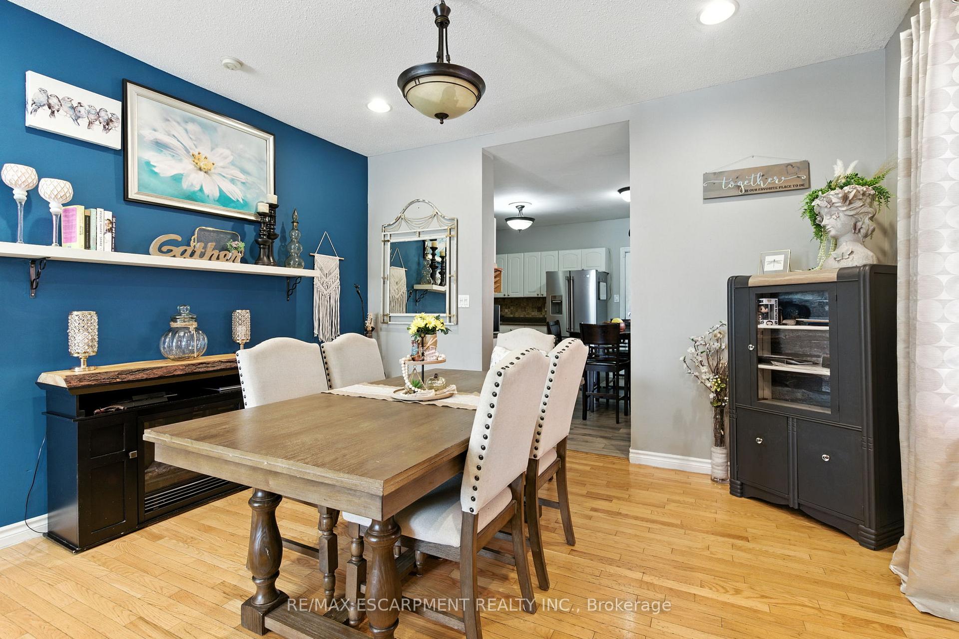 Photo 3 of 487 Catharine Street N, Hamilton, North End — HOMEH
