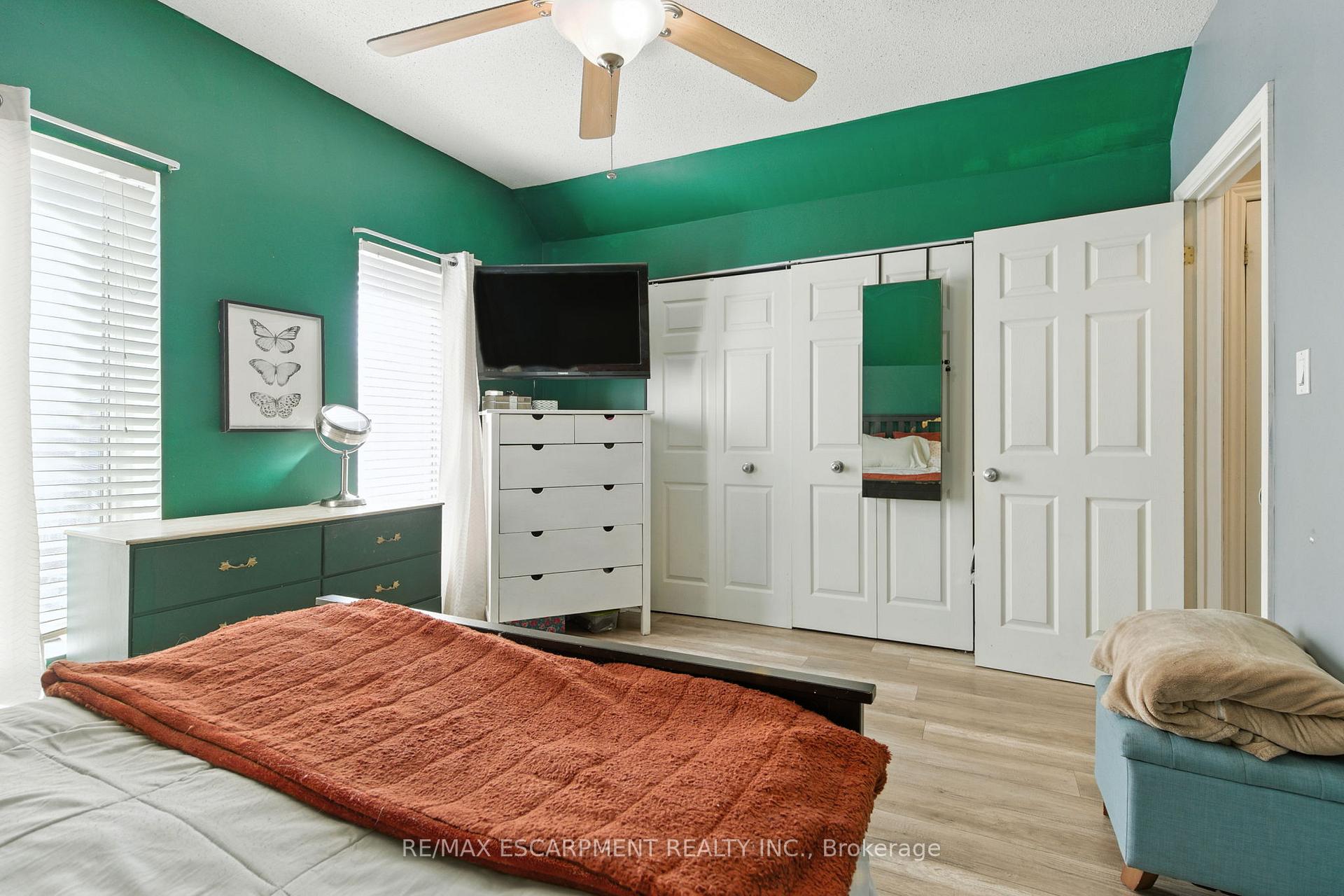 Photo 17 of 487 Catharine Street N, Hamilton, North End — HOMEH