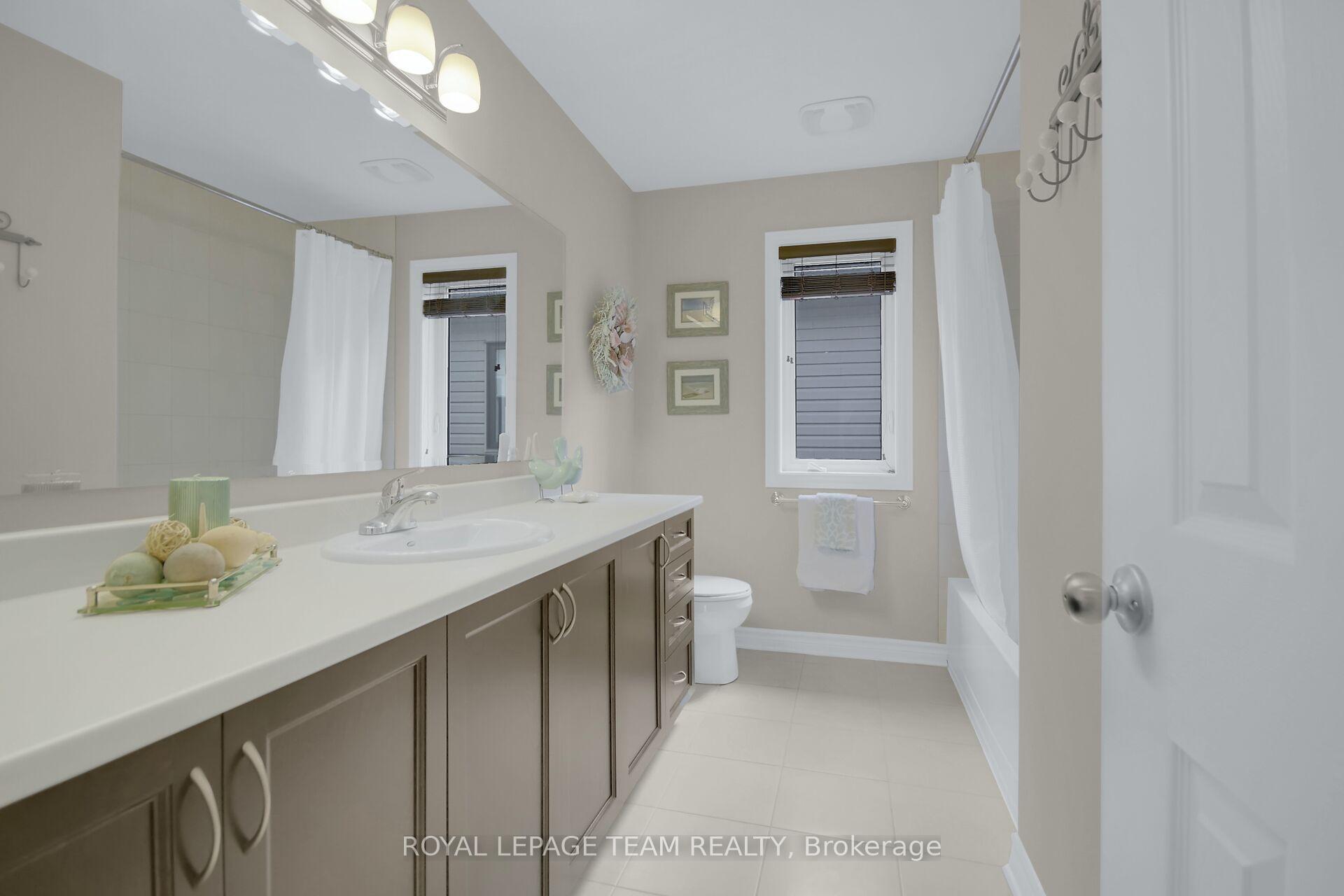 Photo 26 of 204 Piazza Circle, Ottawa, Barrhaven - Strandherd — HOMEH