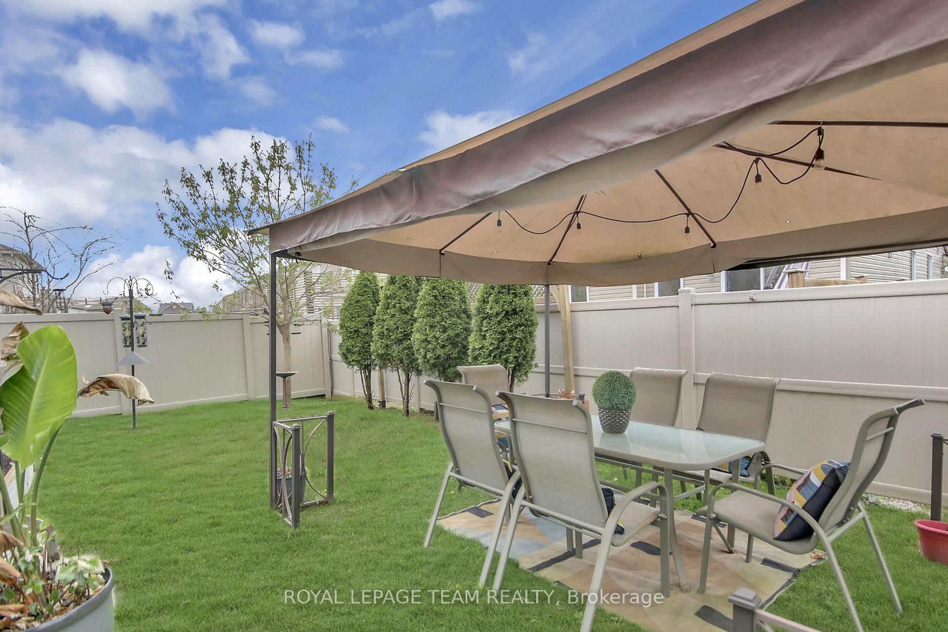Photo 35 of 204 Piazza Circle, Ottawa, Barrhaven - Strandherd — HOMEH