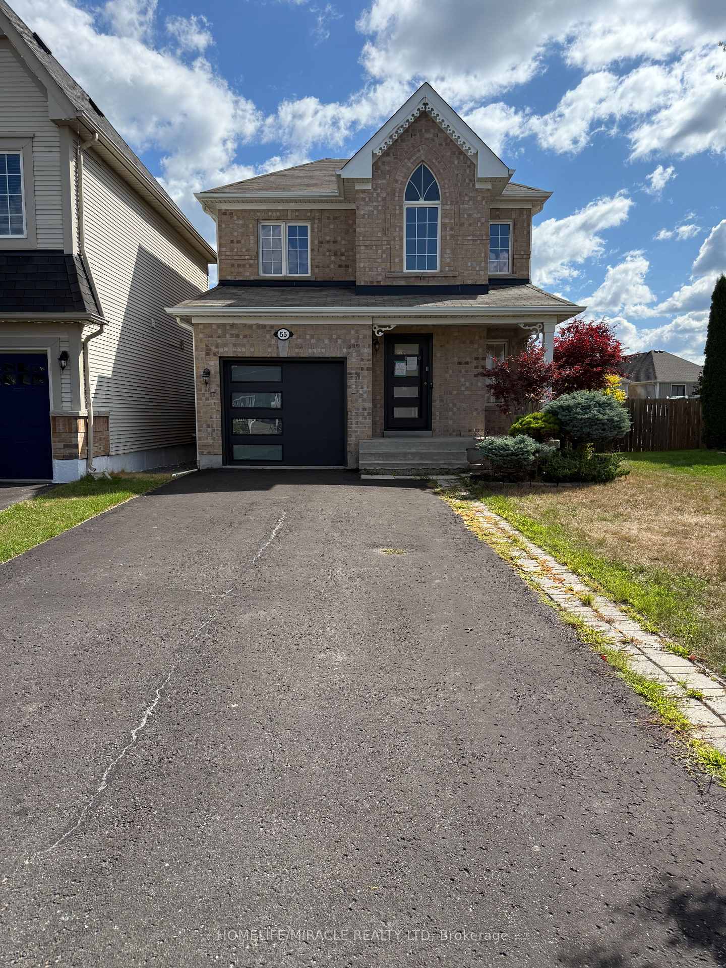 Photo 1 of 55 Allworth Crescent, Clarington, Bowmanville — HOMEH
