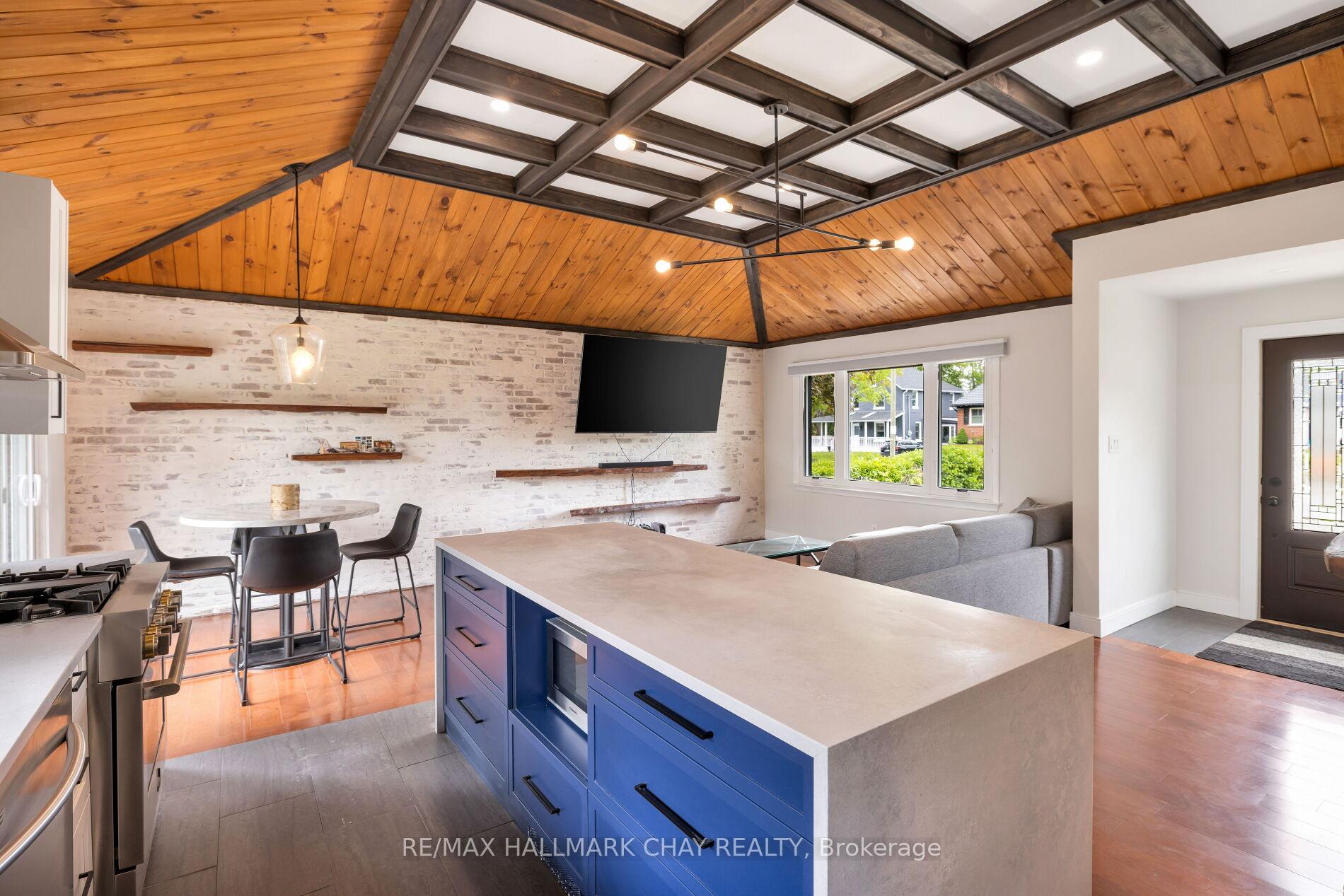 Photo 11 of 39 Eugenia Street, Barrie, Codrington — HOMEH