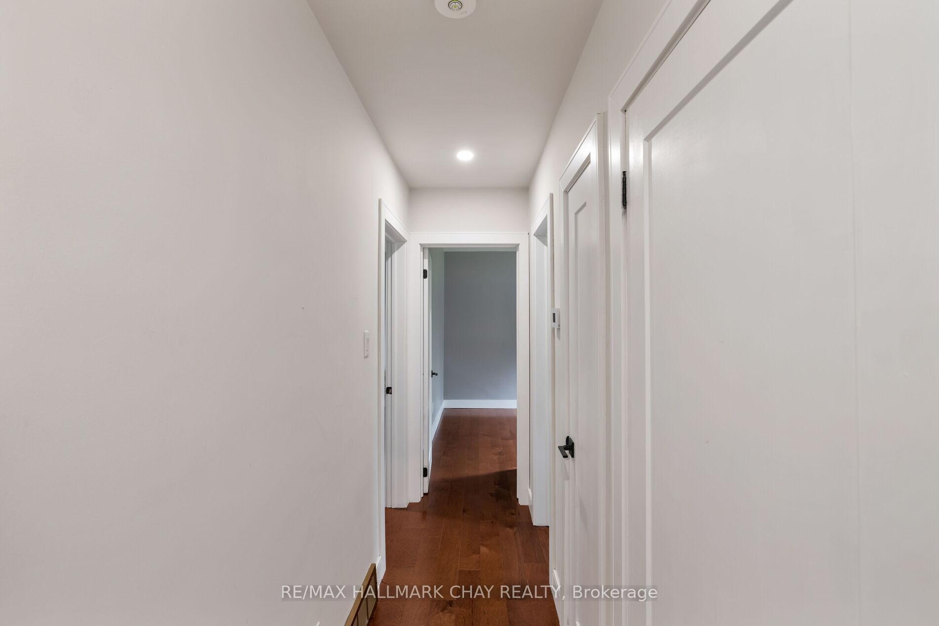 Photo 24 of 39 Eugenia Street, Barrie, Codrington — HOMEH