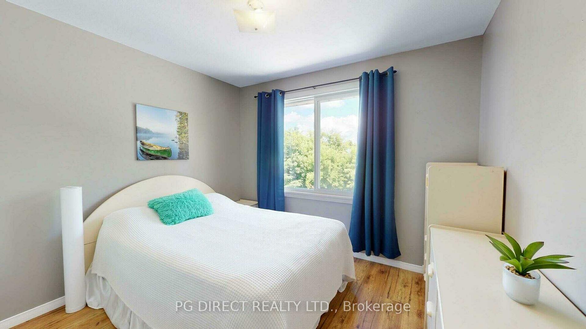 Photo 7 of 49 Peartree Crescent, Guelph, Willow West/Sugarbush/West Acres — HOMEH