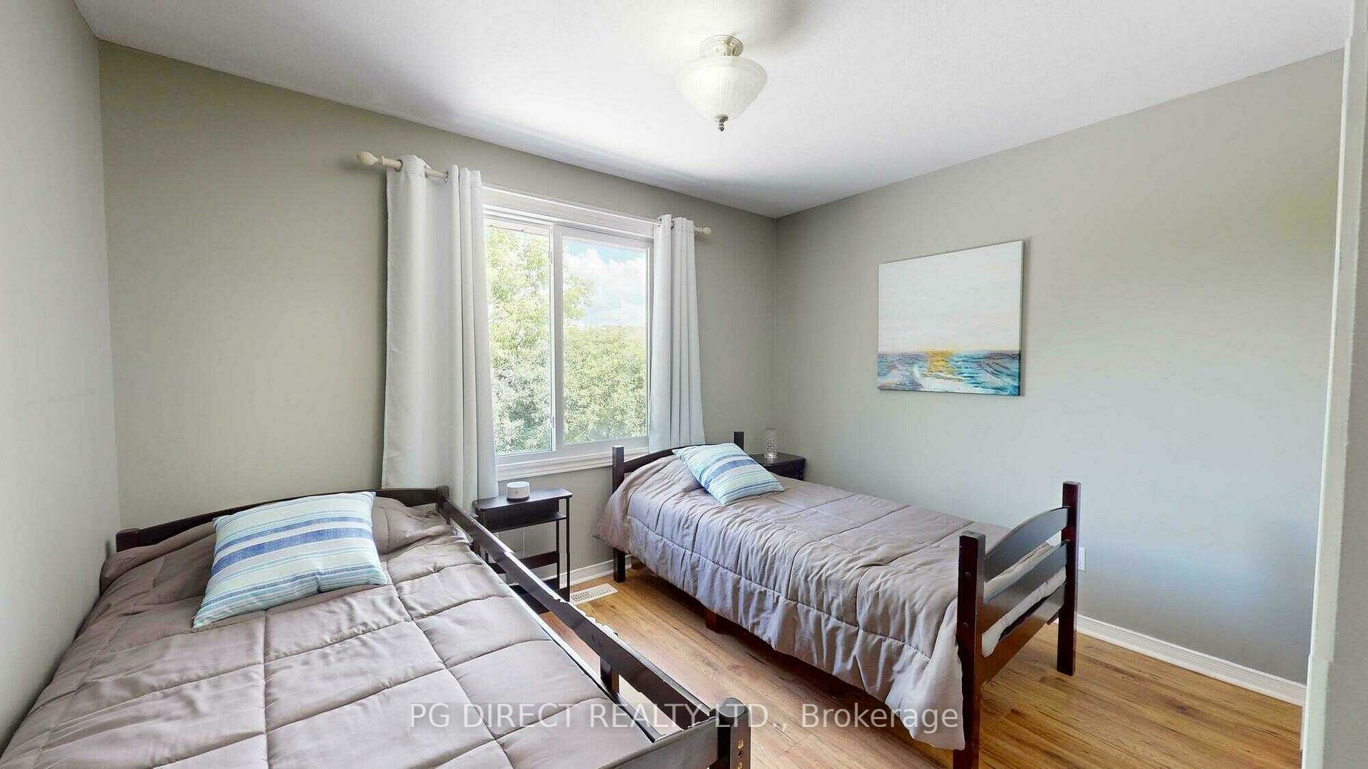 Photo 8 of 49 Peartree Crescent, Guelph, Willow West/Sugarbush/West Acres — HOMEH