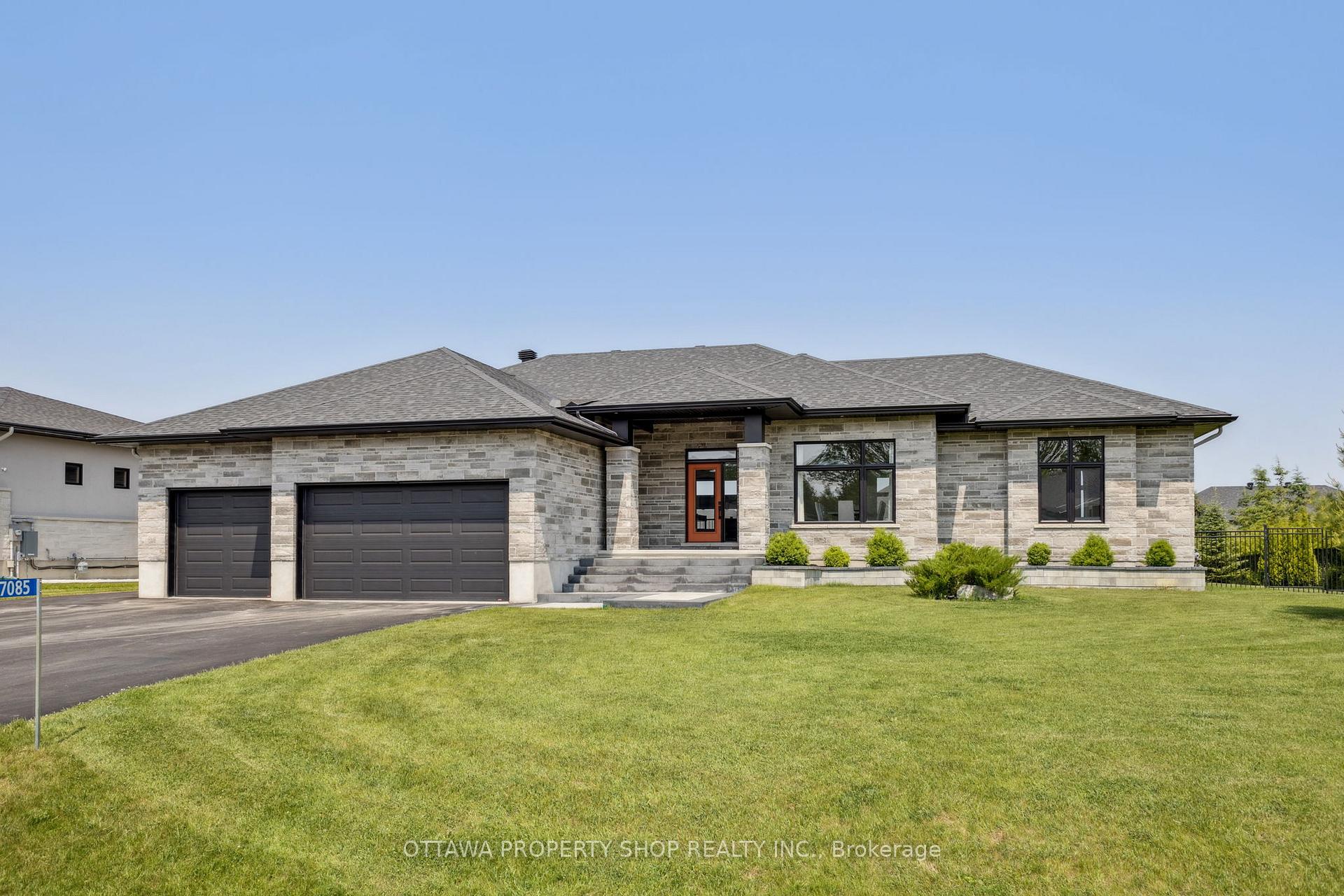Photo 1 of 7085 Still Meadow Way, Ottawa, Greely — HOMEH