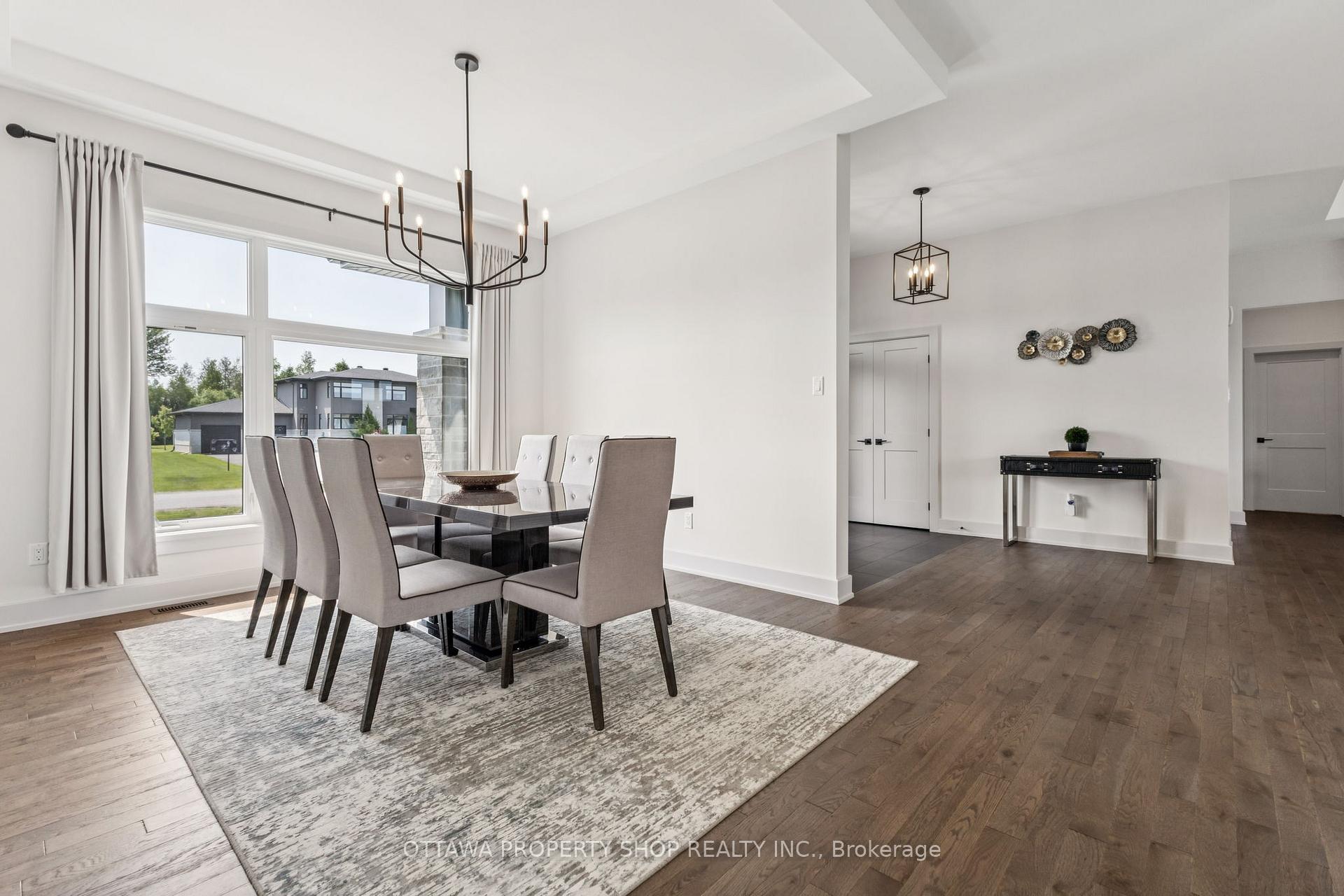 Photo 6 of 7085 Still Meadow Way, Ottawa, Greely — HOMEH