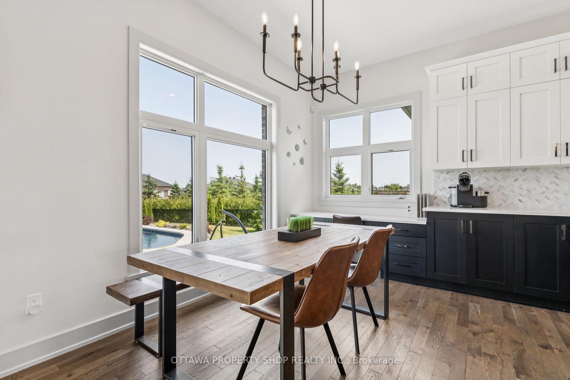 Photo 15 of 7085 Still Meadow Way, Ottawa, Greely — HOMEH