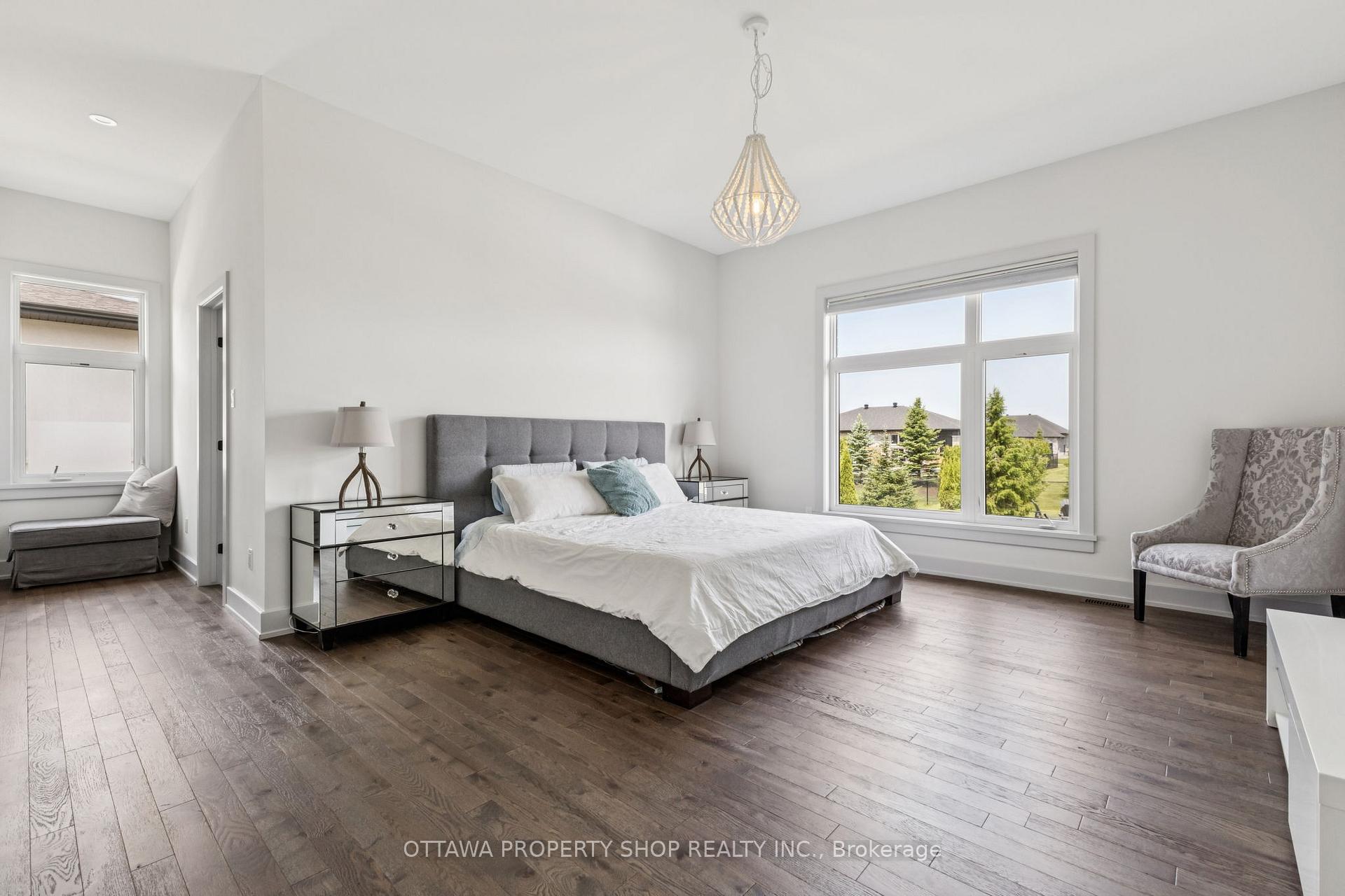 Photo 18 of 7085 Still Meadow Way, Ottawa, Greely — HOMEH