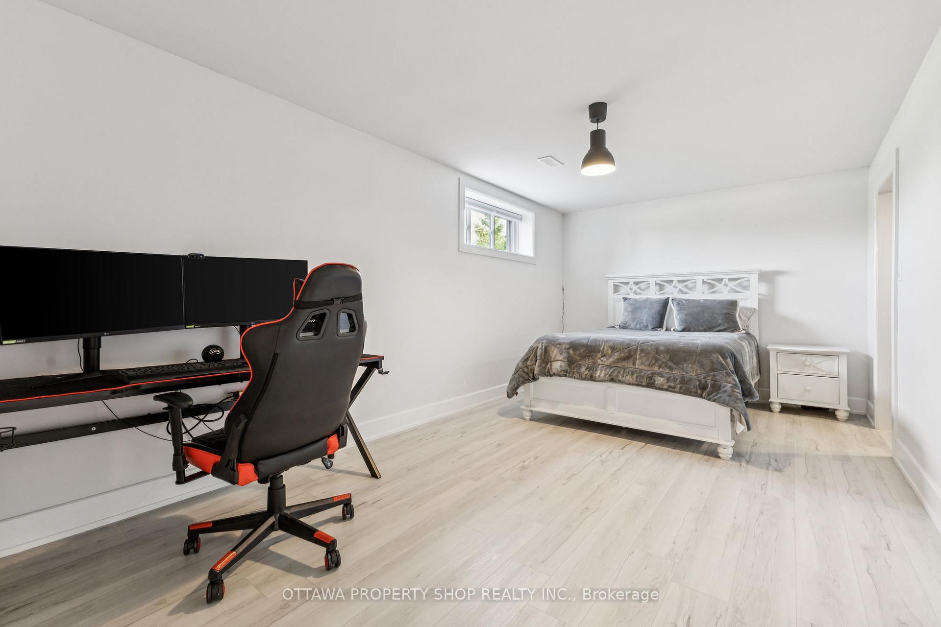 Photo 37 of 7085 Still Meadow Way, Ottawa, Greely — HOMEH