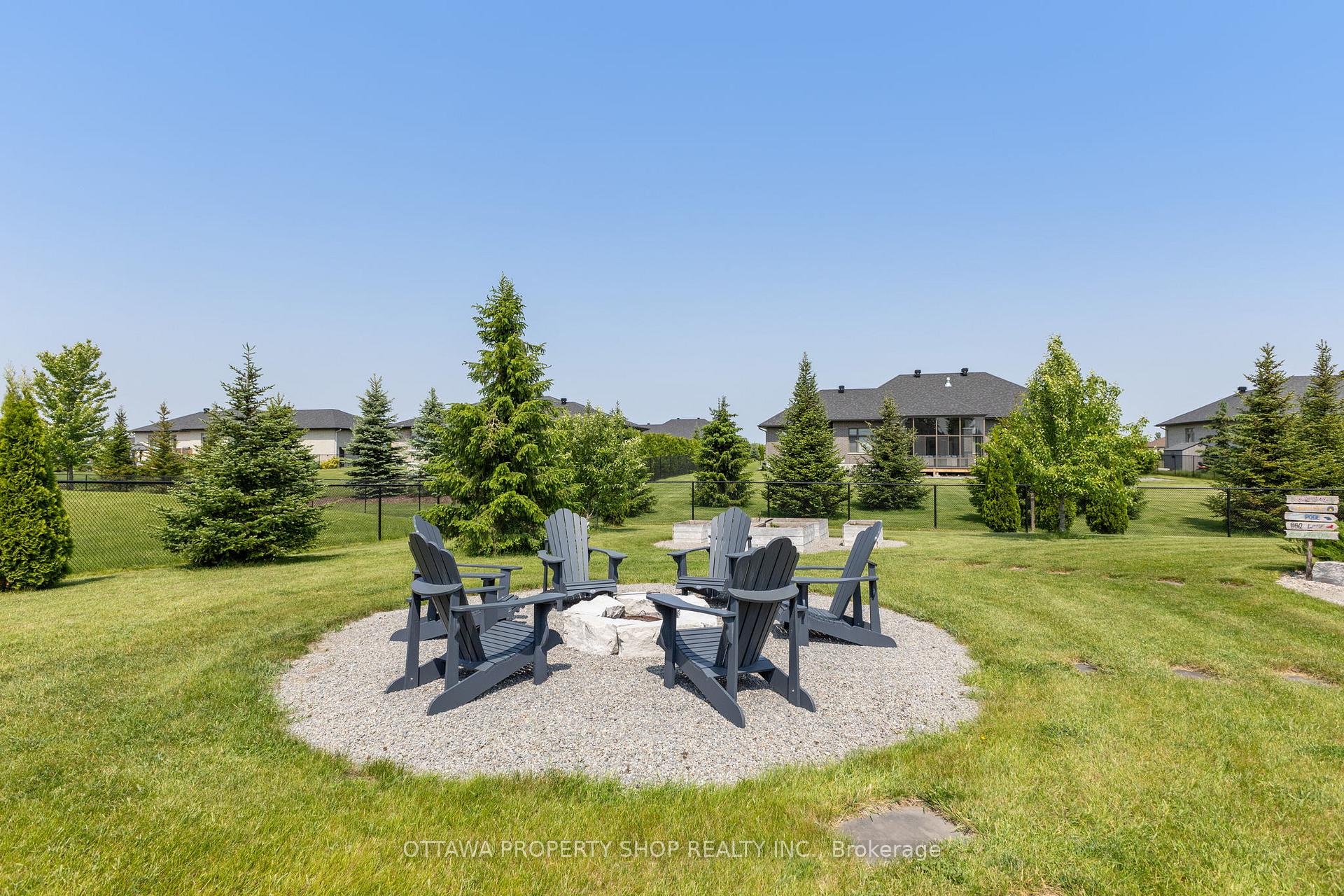 Photo 46 of 7085 Still Meadow Way, Ottawa, Greely — HOMEH