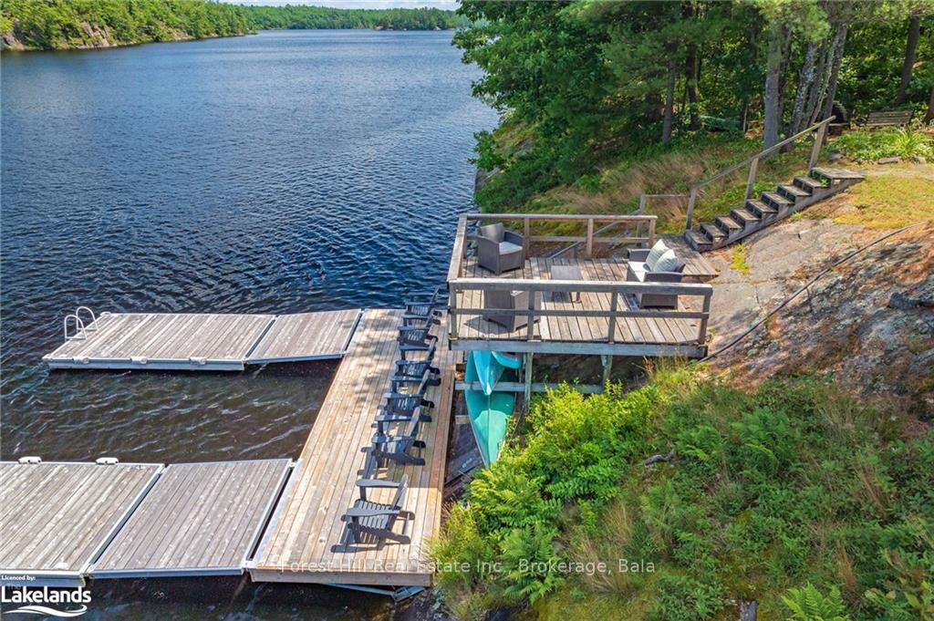 Photo 12 of 1265 Woodland Drive, Gravenhurst, Muskoka (S) — HOMEH