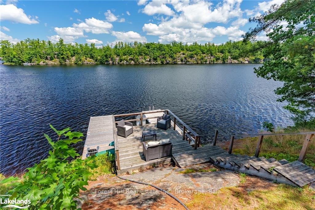 Photo 18 of 1265 Woodland Drive, Gravenhurst, Muskoka (S) — HOMEH