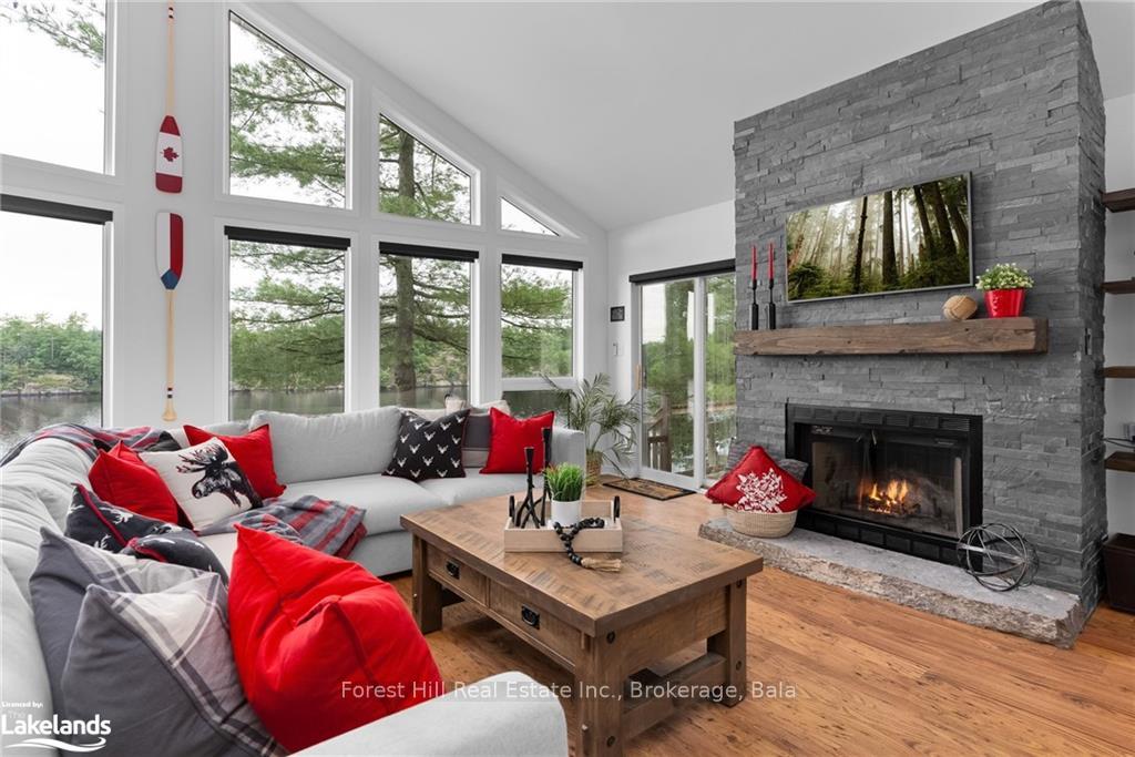 Photo 21 of 1265 Woodland Drive, Gravenhurst, Muskoka (S) — HOMEH