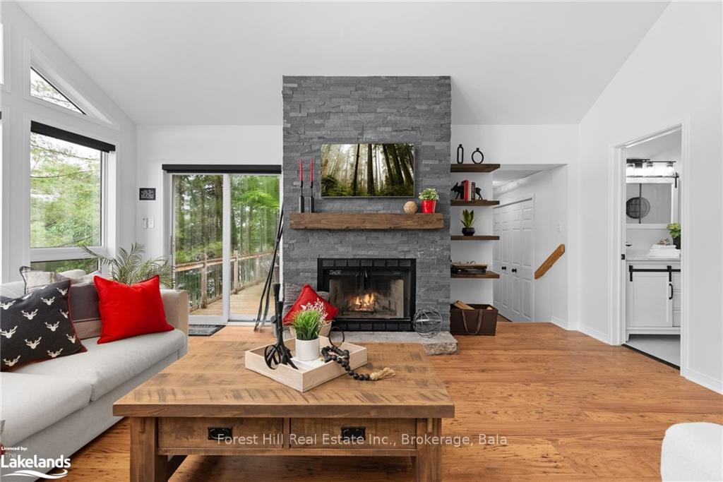 Photo 35 of 1265 Woodland Drive, Gravenhurst, Muskoka (S) — HOMEH