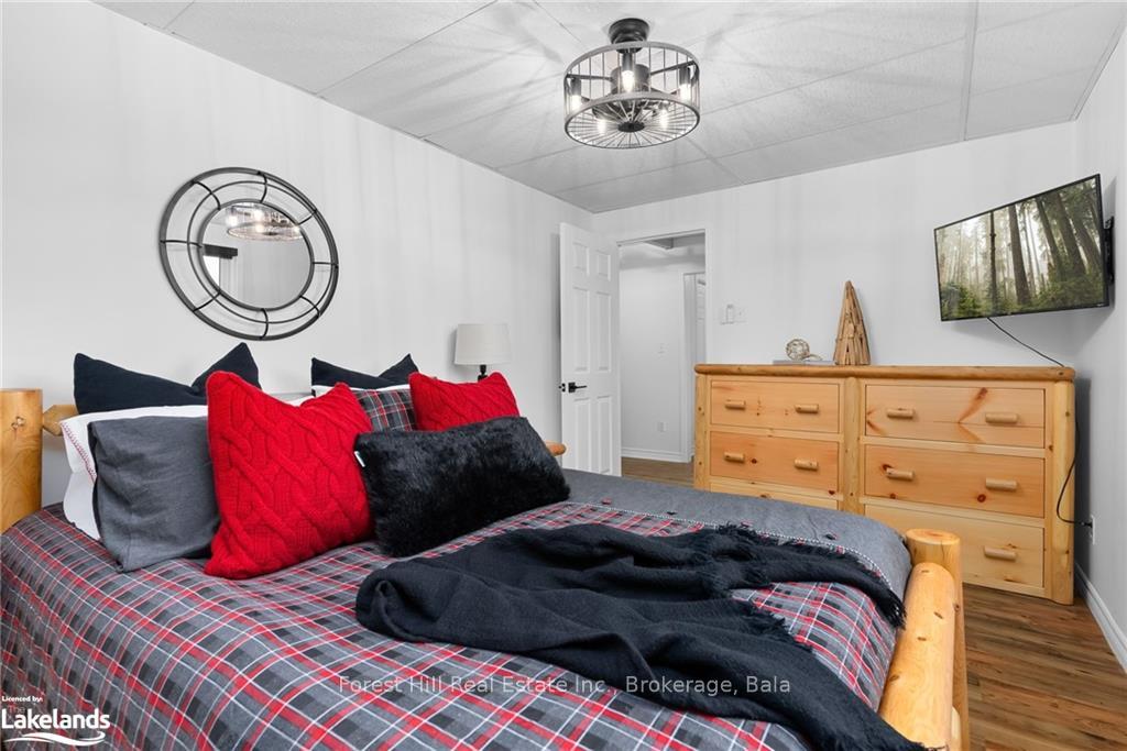 Photo 37 of 1265 Woodland Drive, Gravenhurst, Muskoka (S) — HOMEH