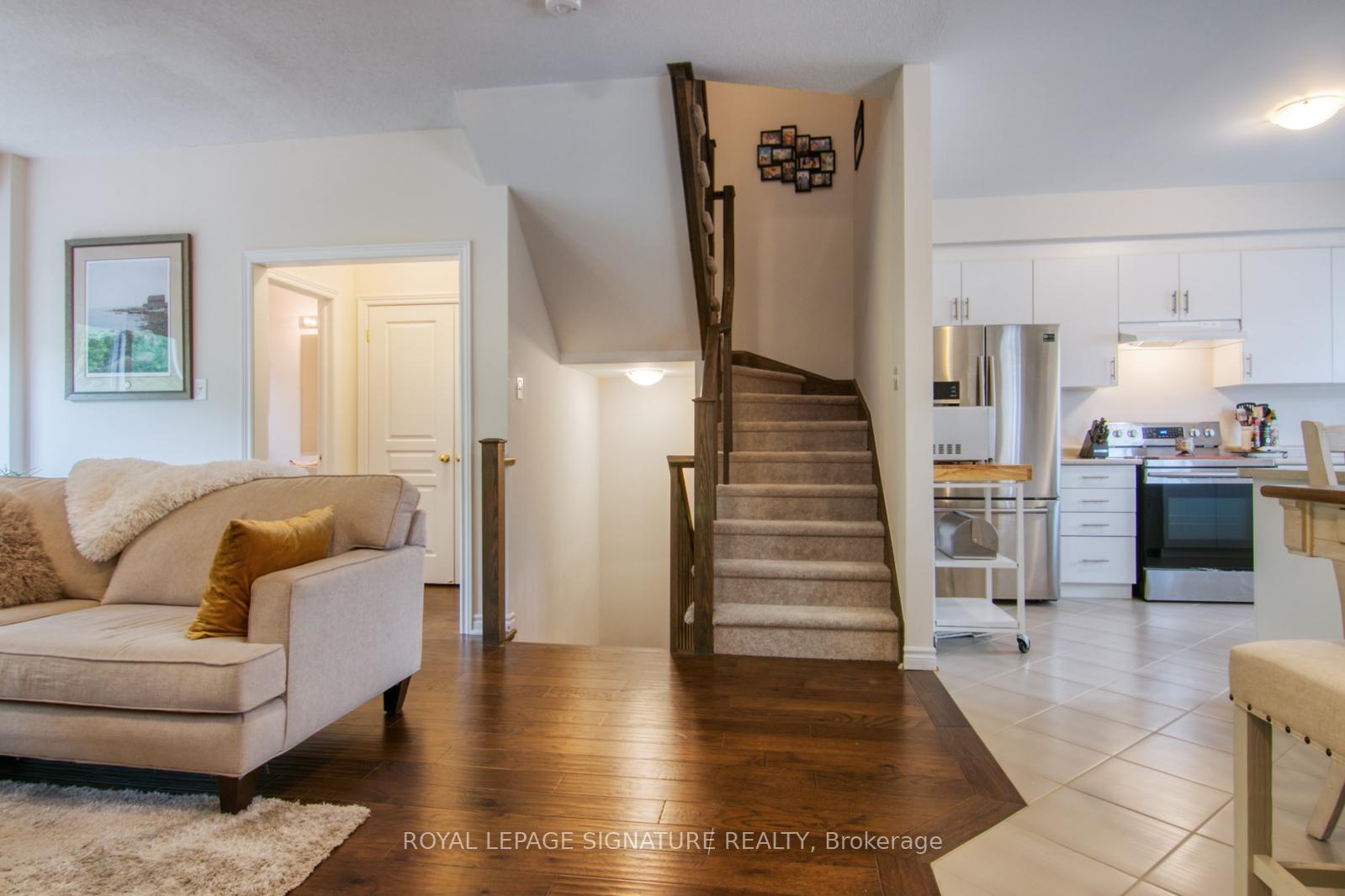 Photo 10 of Unit 56, 88 DeCorso Drive, Guelph, Kortright East — HOMEH