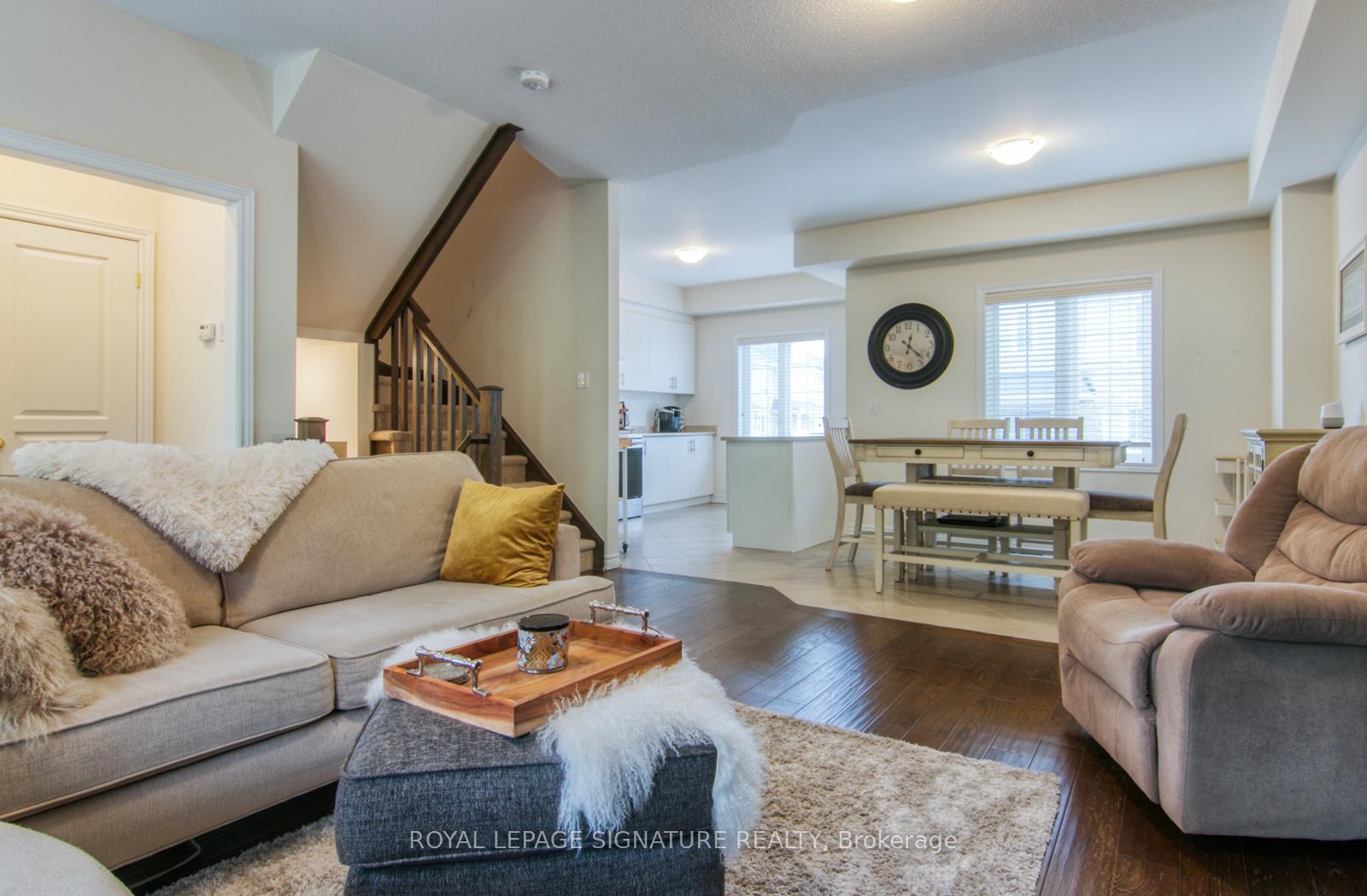 Photo 11 of Unit 56, 88 DeCorso Drive, Guelph, Kortright East — HOMEH